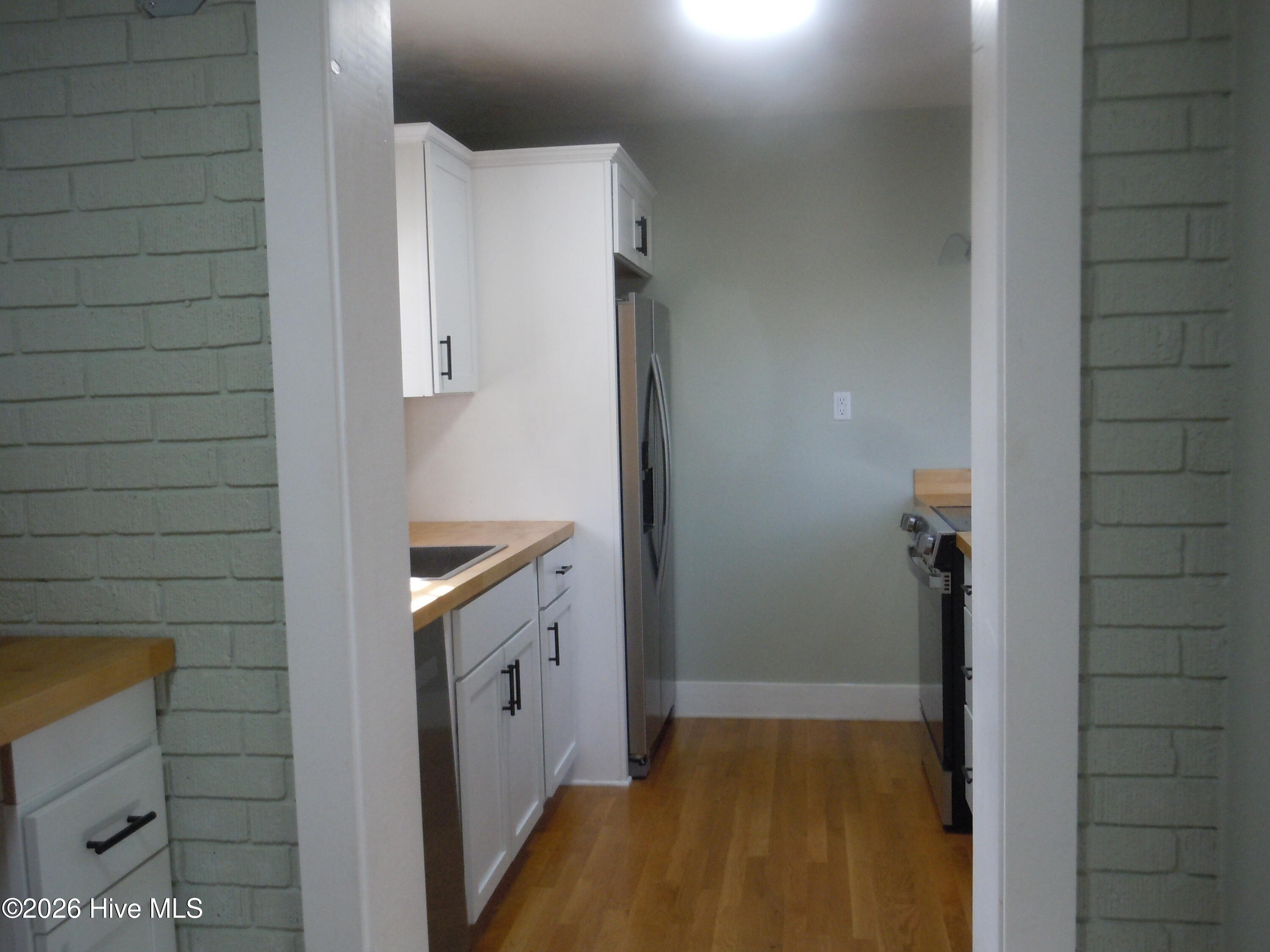 100553608 | Photo 29