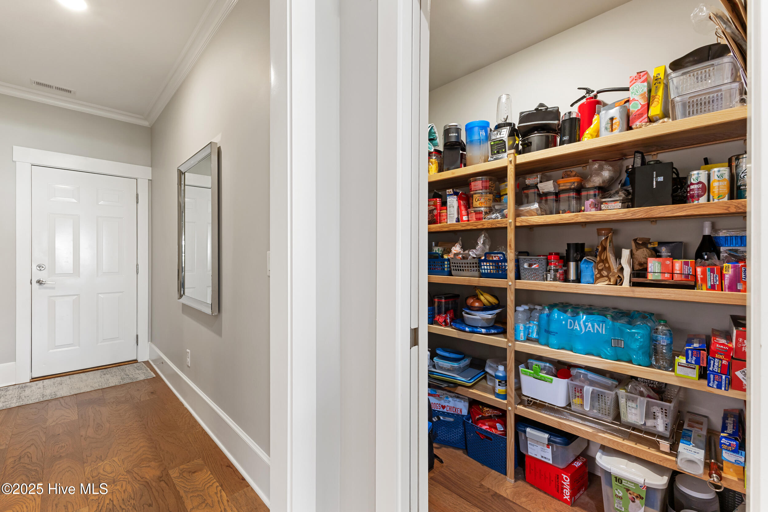 100550581 | Photo 29