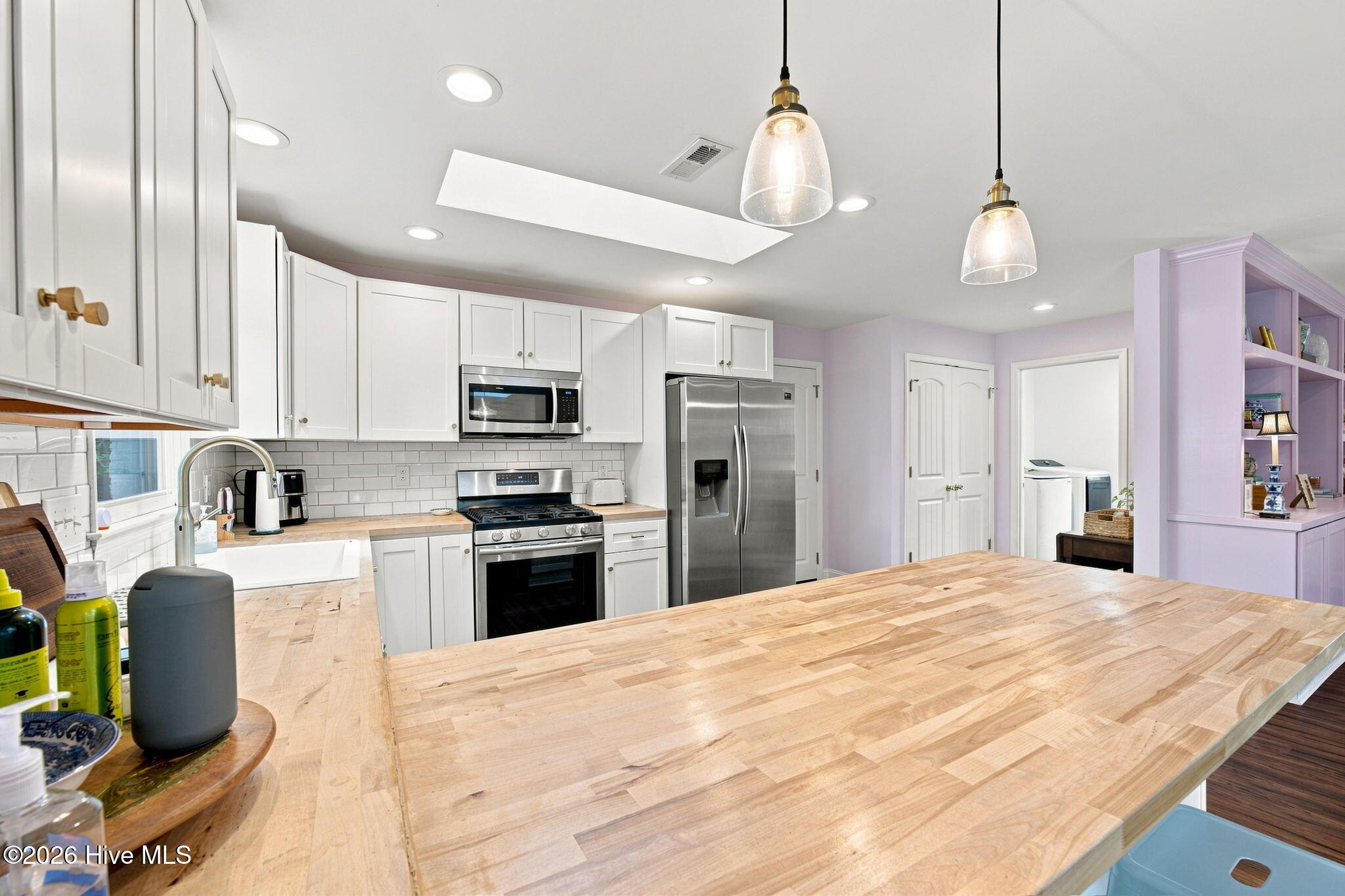403 W Wilson Creek Drive,Trent Woods