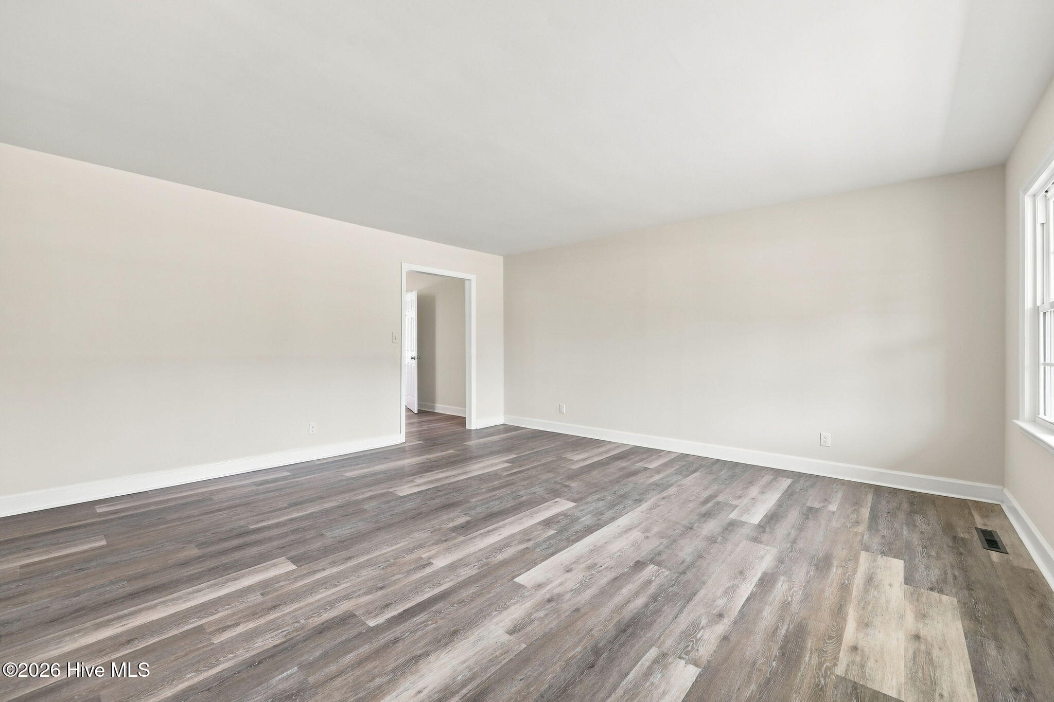 2554 Forest 
