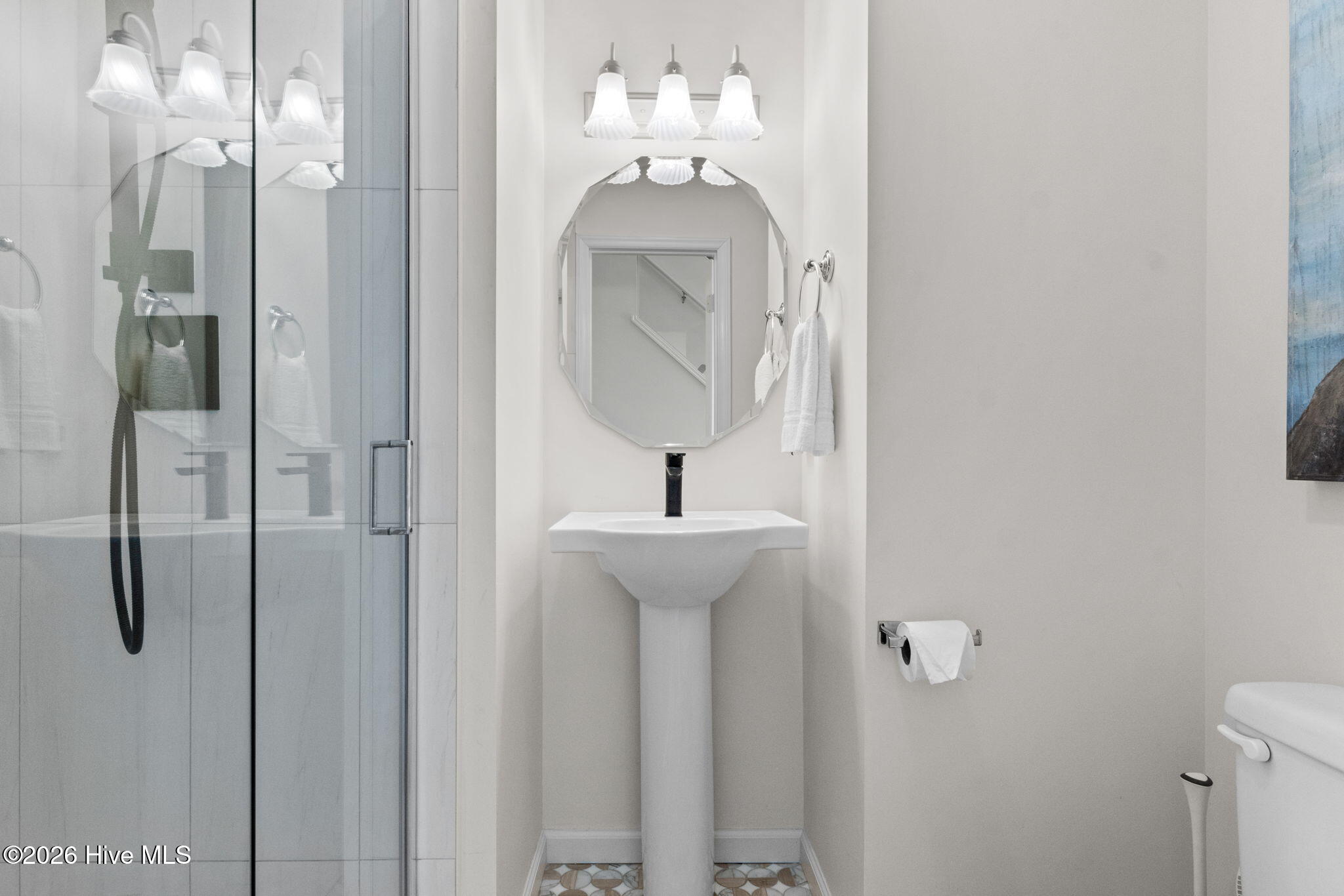 100558886 | Photo 19