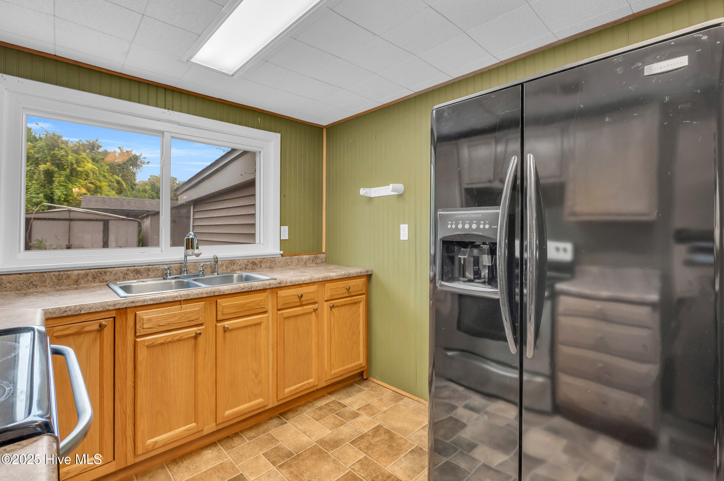 100538812 | Photo 14