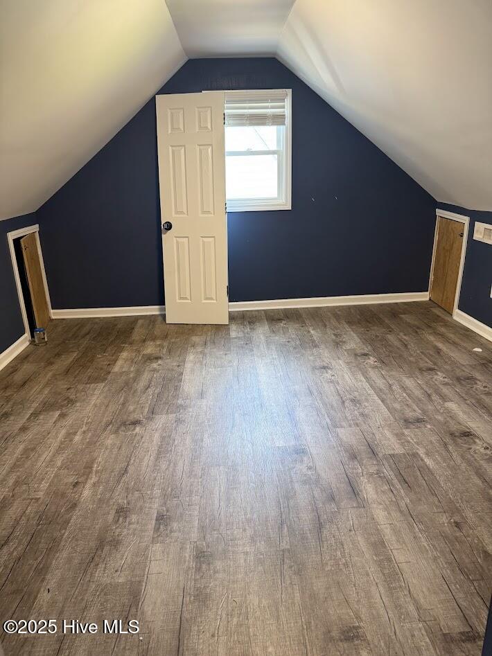 100525769 | Photo 23