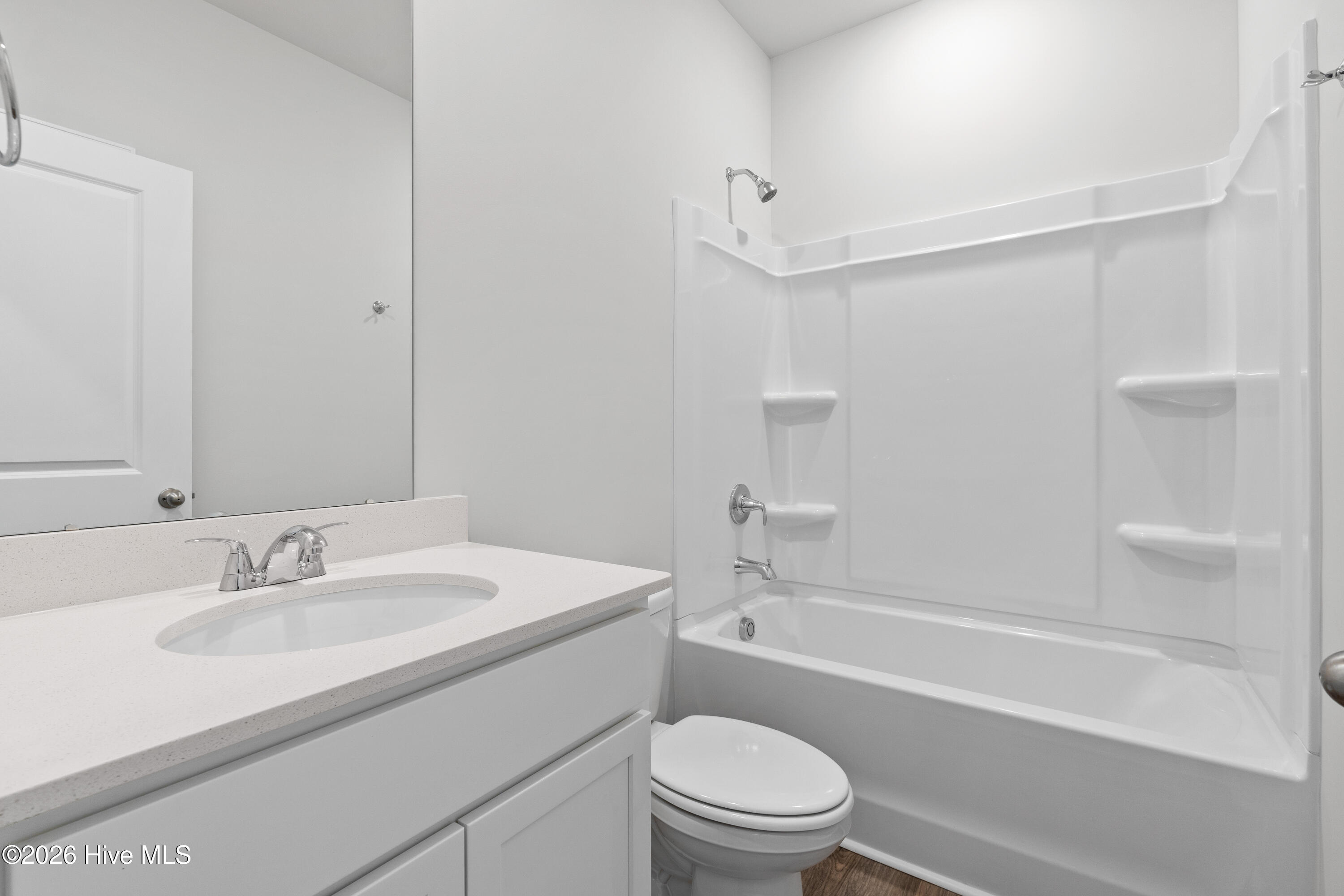 100534400 | Photo 30