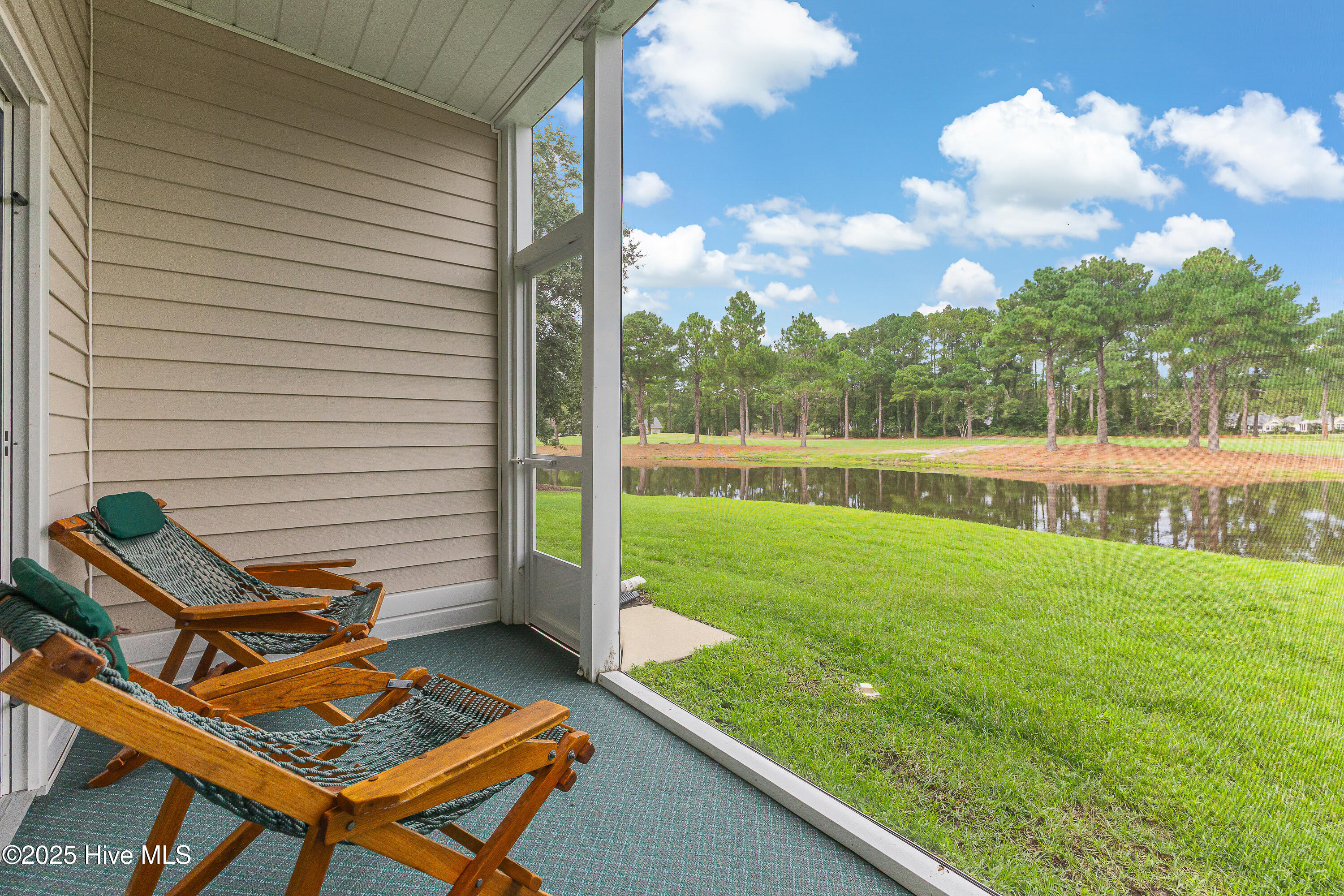 100524918 | Photo 10