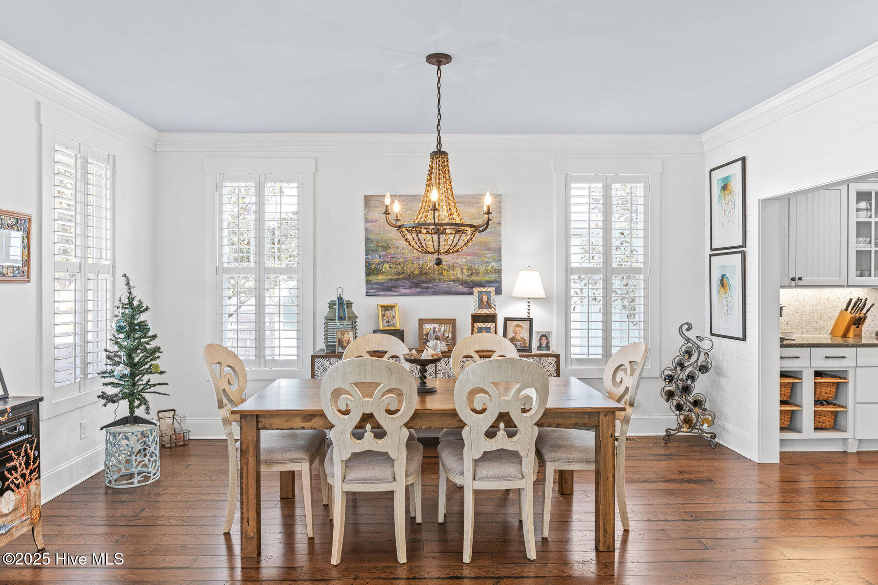 100544717 | Photo 13