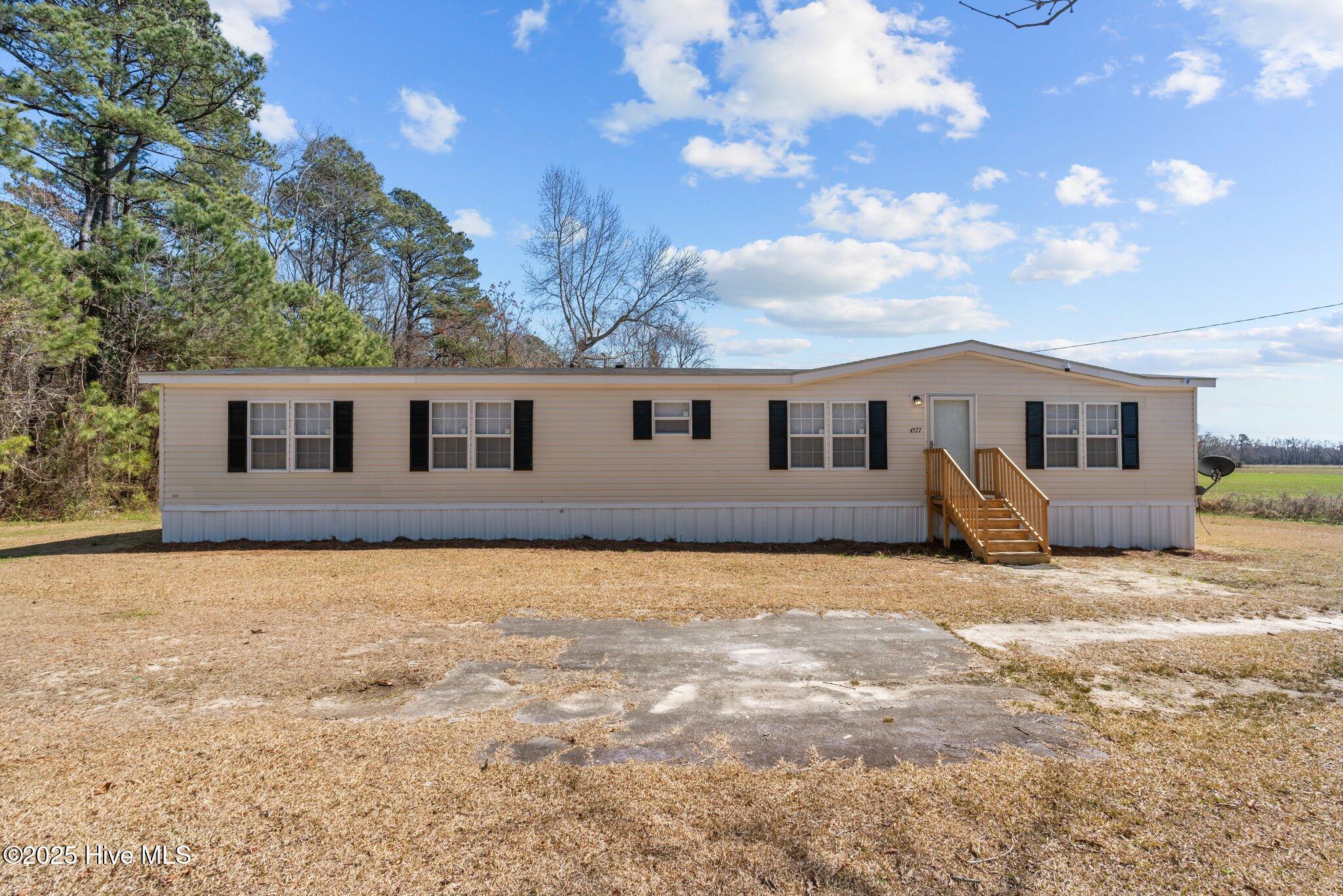 Homes for sale in Fairmont, NC | 4577 Old Stage Rd, Fairmont, NC 28340 | MLS# 100492339