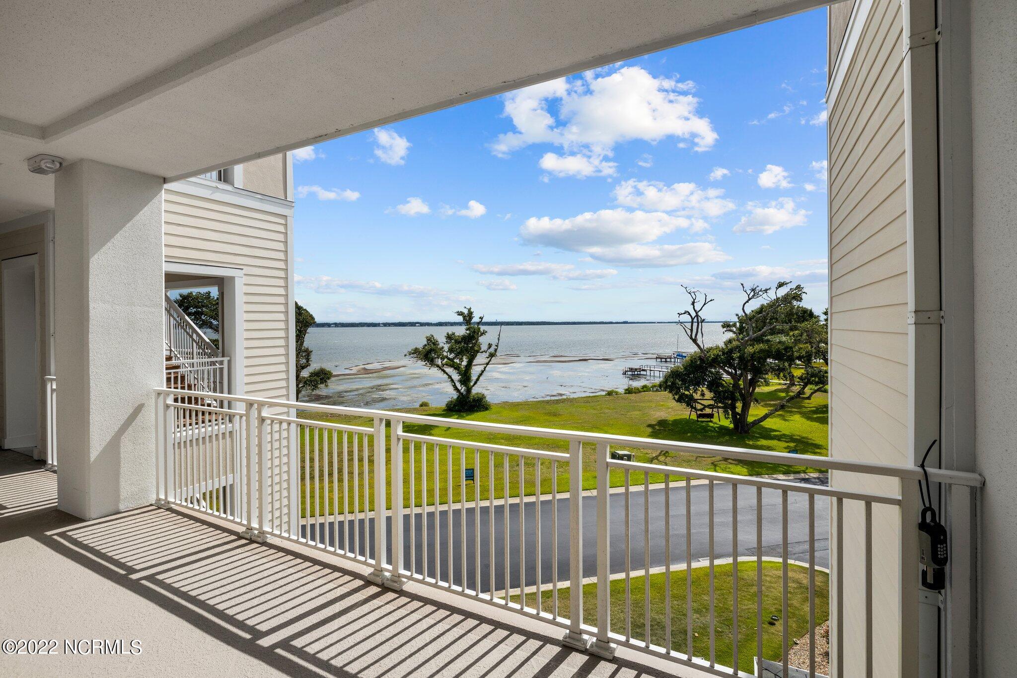 150 Lands End Road UNIT A33, Morehead City, NC, 28557