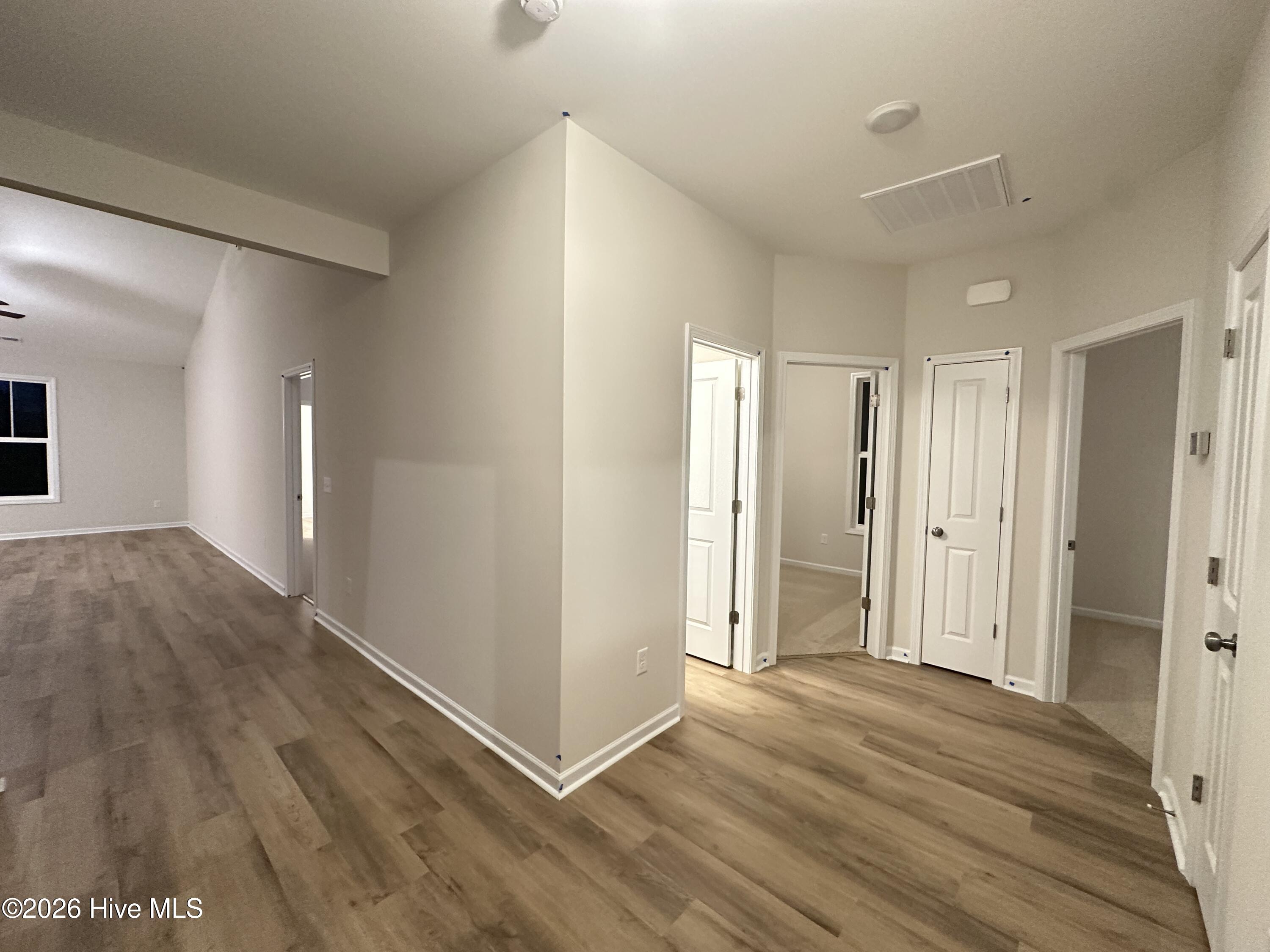 100538321 | Photo 13