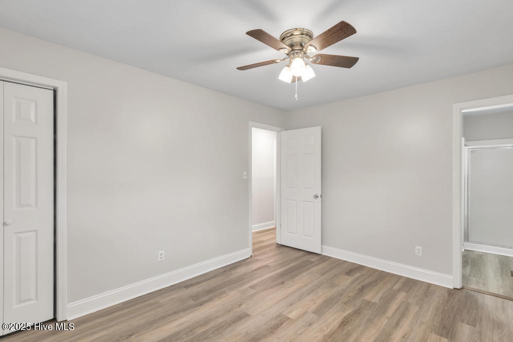 100537299 | Photo 13