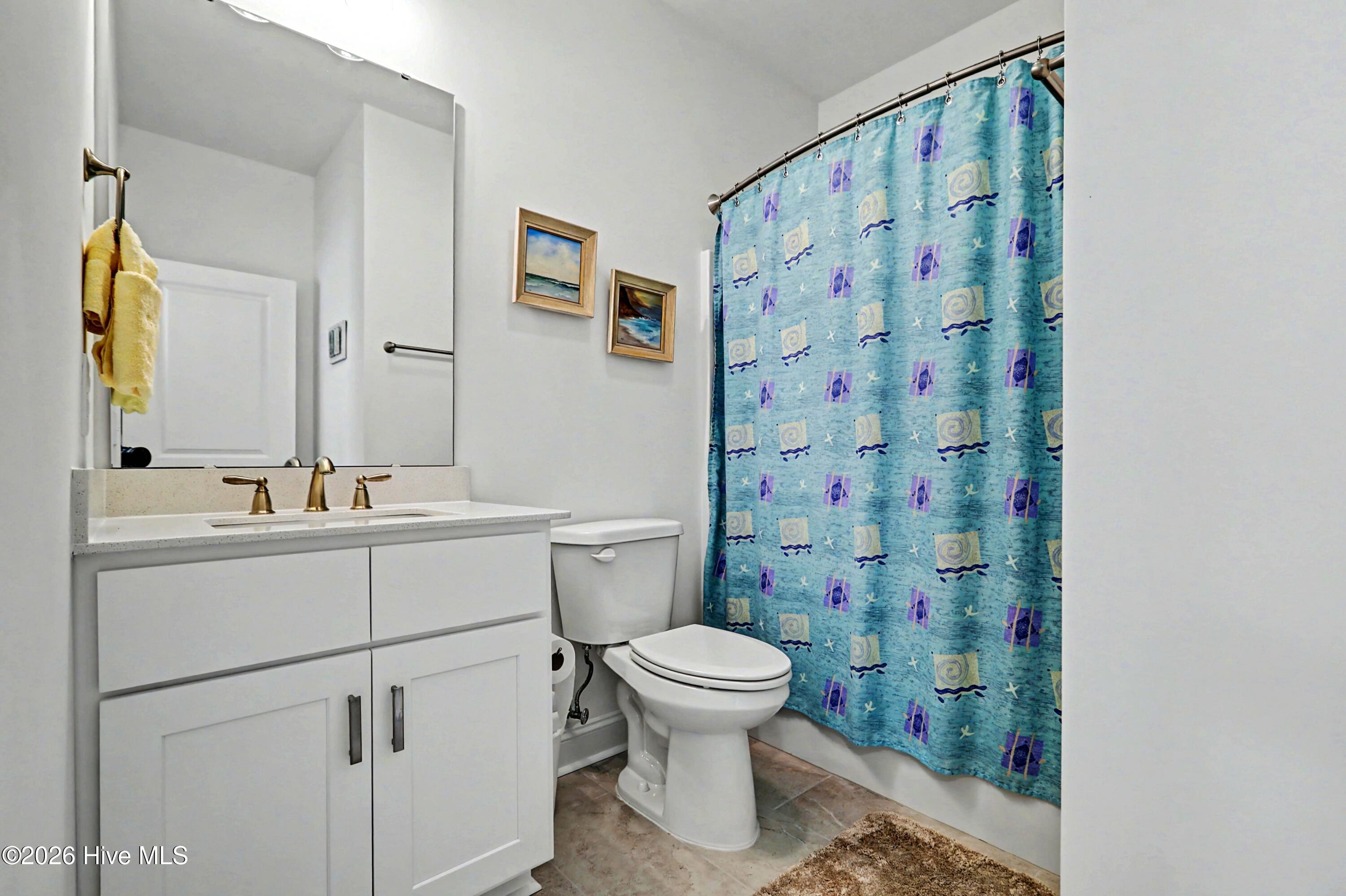 100553259 | Photo 36