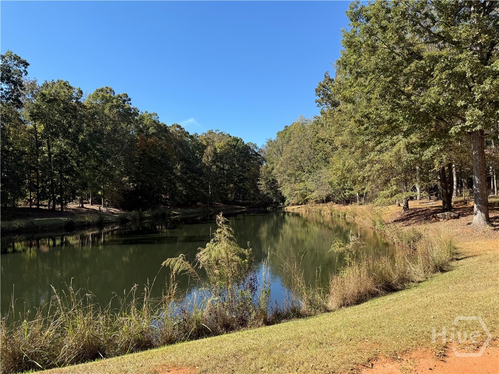 121 Ashbrook Drive