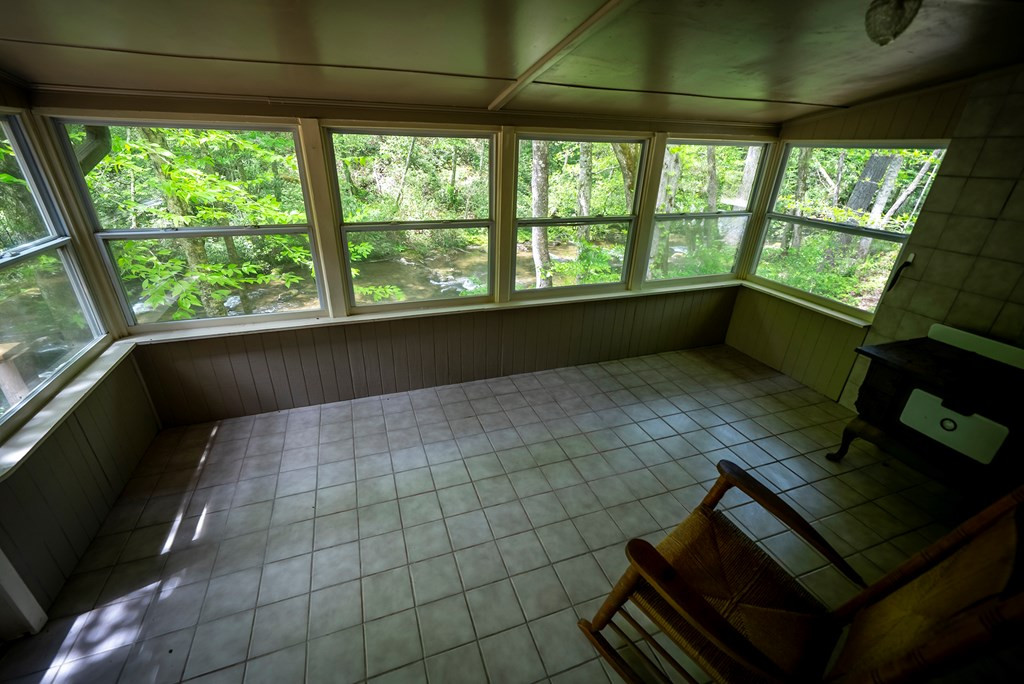 Exterior photo of 4700 W Buffalo Road, Robbinsville, NC 28771. MLS: 98544111