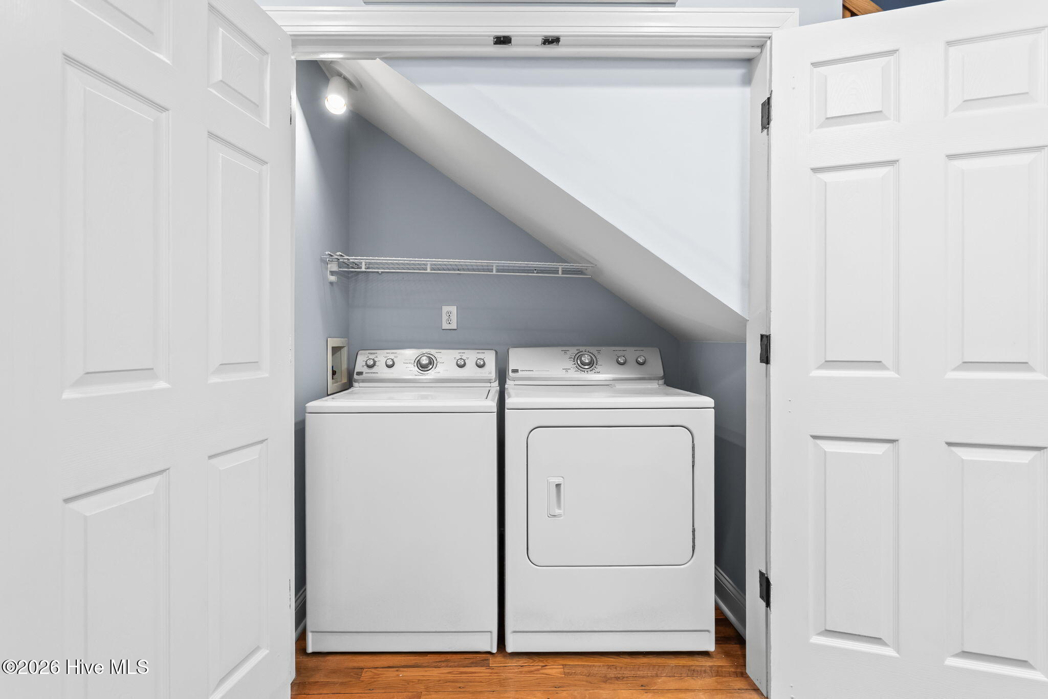 100551089 | Photo 20