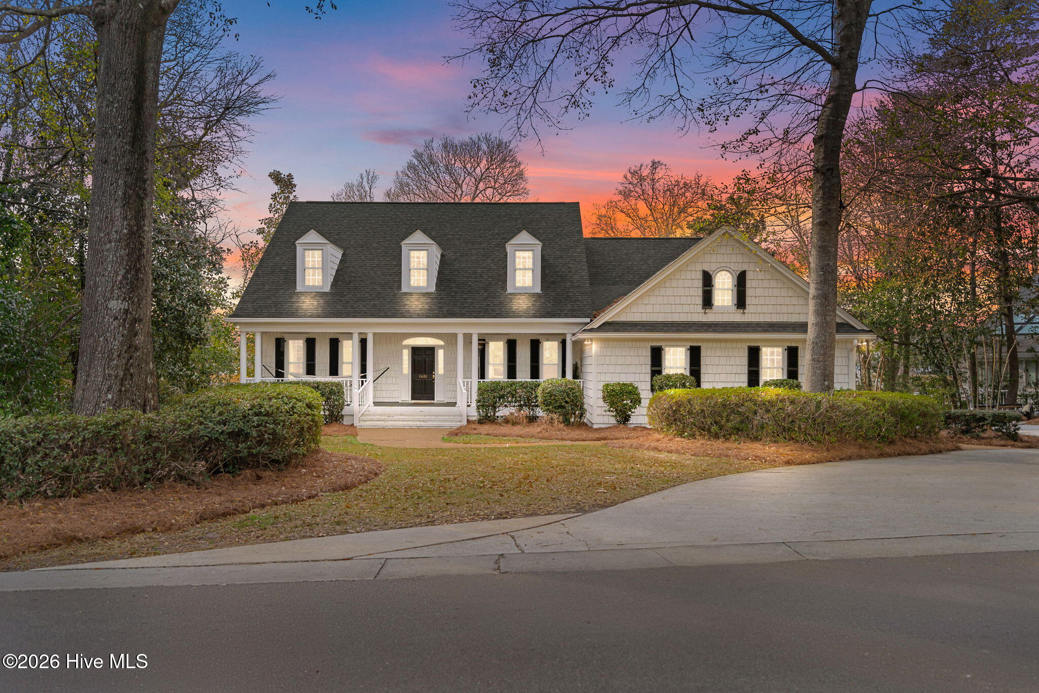 1401 Avenel Drive image