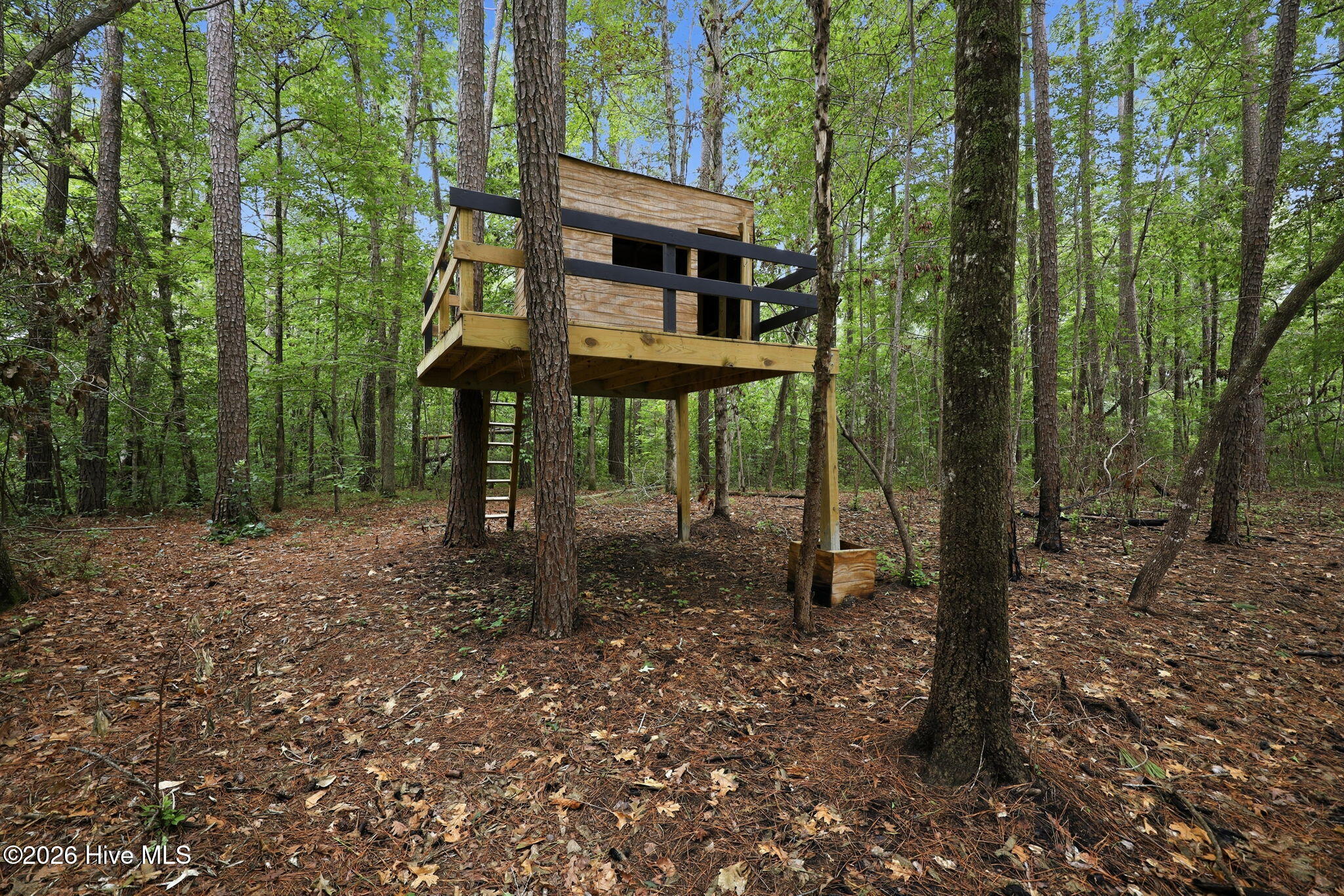407 Rustic Court,Pollocksville