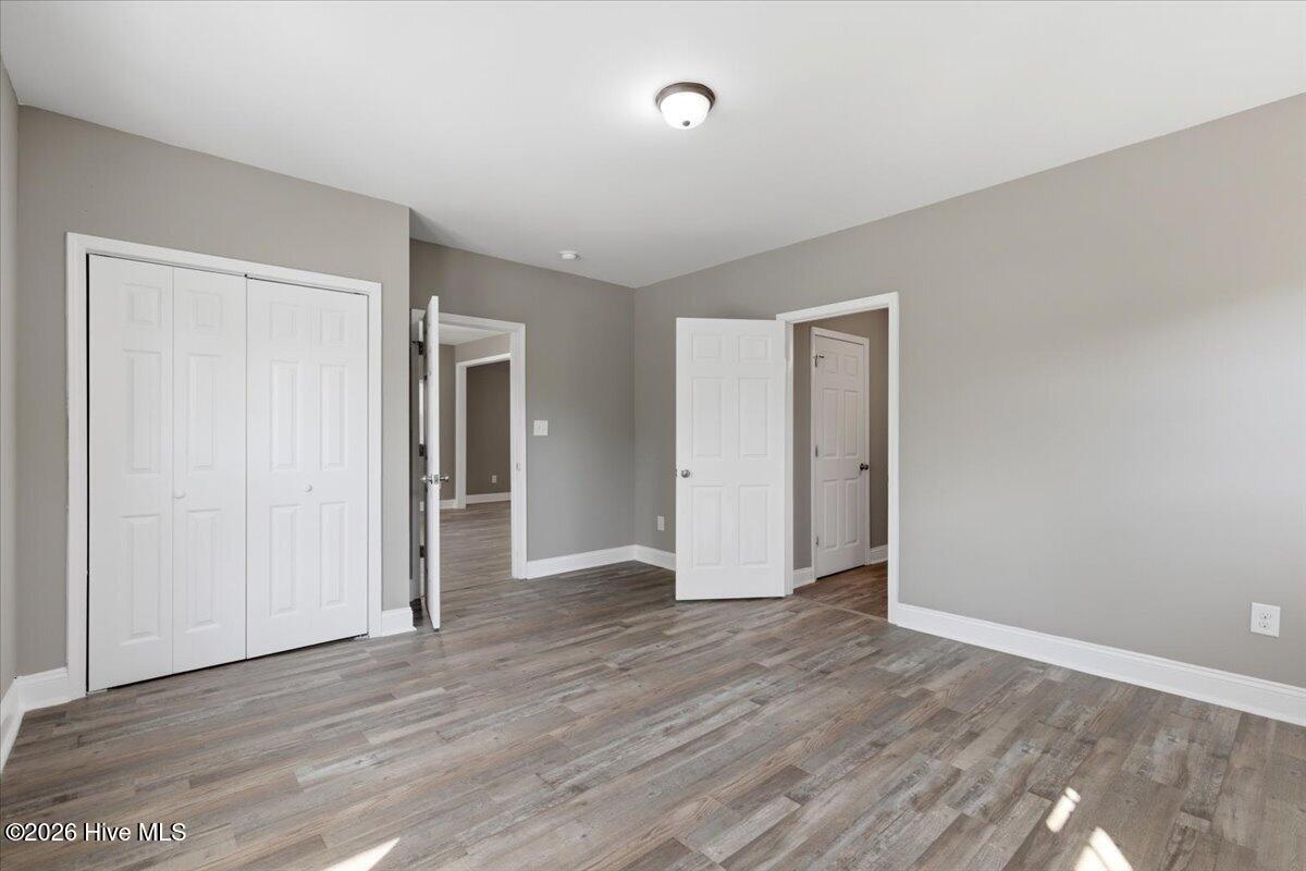 19-315 Myrtle Ave-19