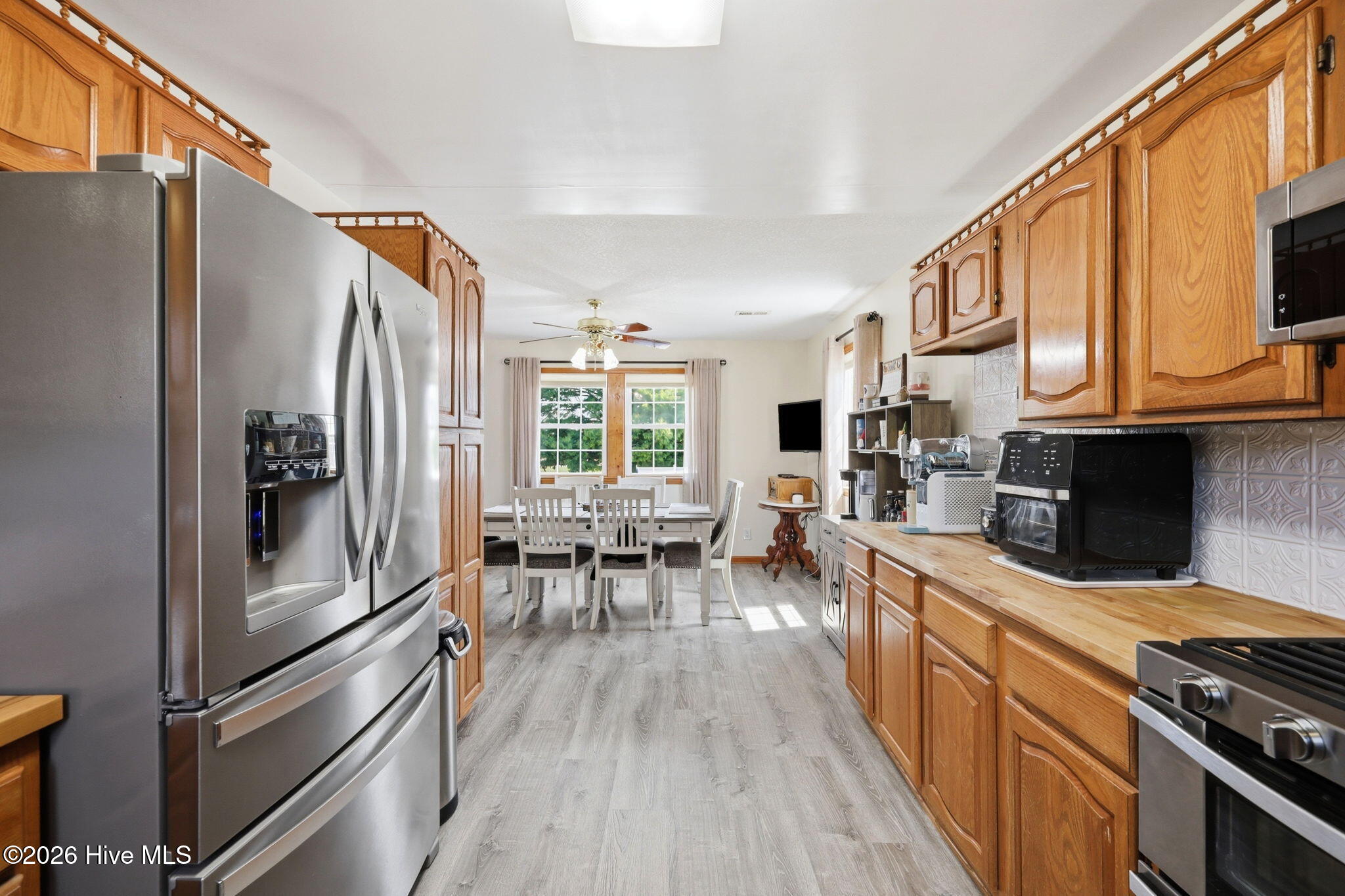 1556 Kitchen