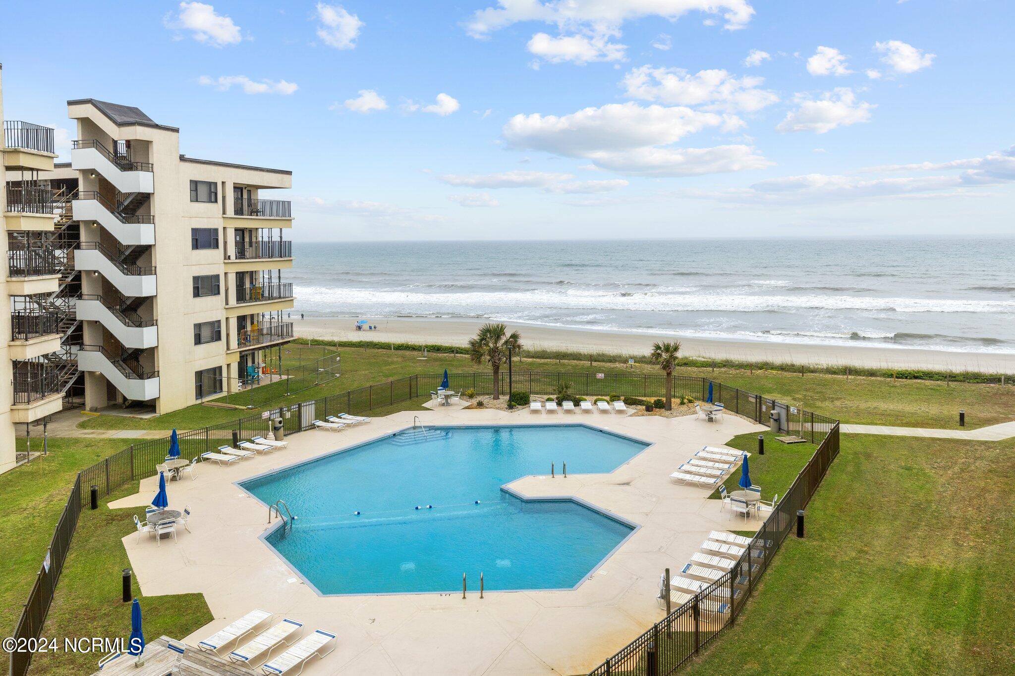 2305 W Fort Macon Road UNIT 207, Atlantic Beach, NC, 28512