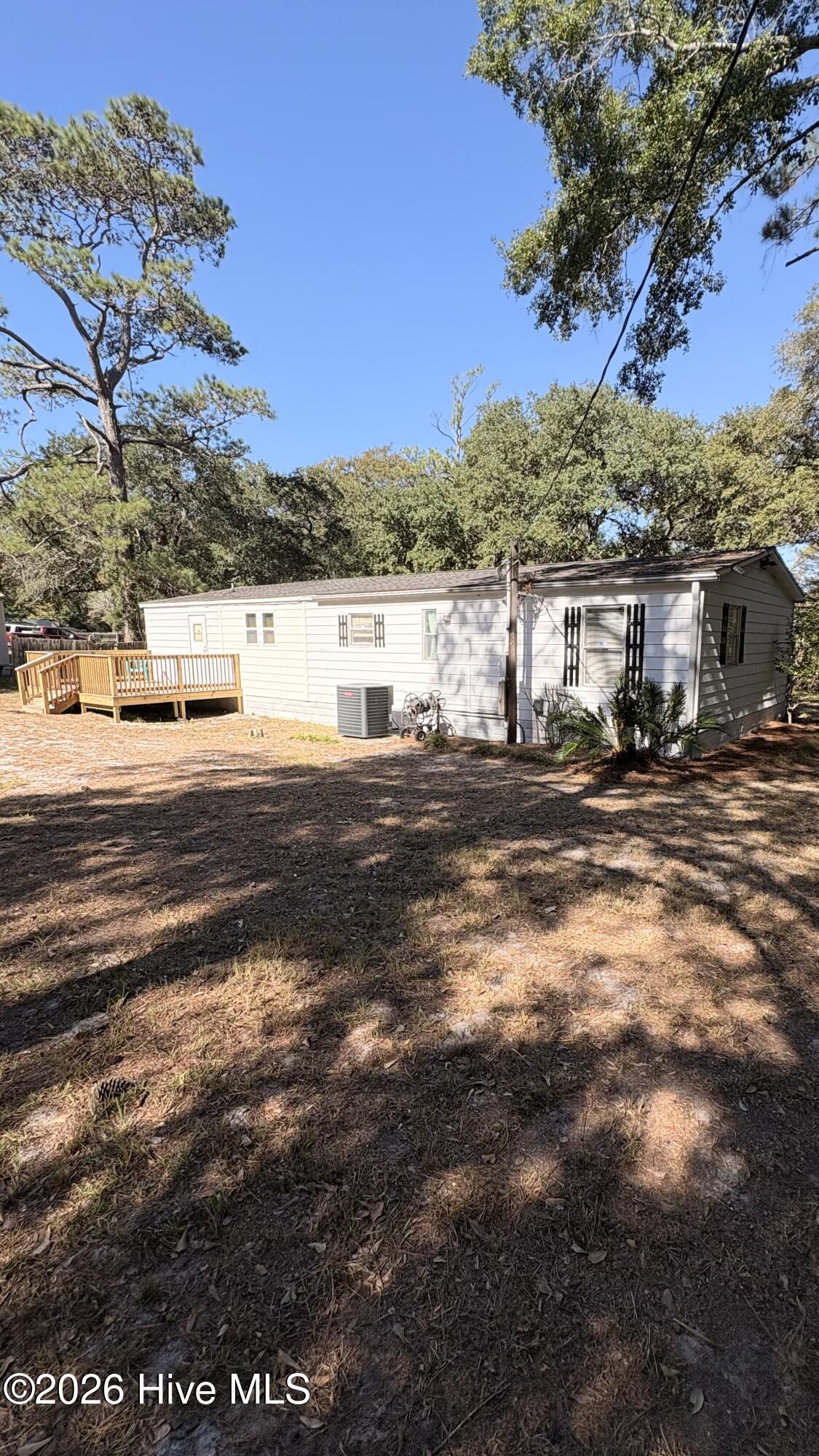 100612528 | Photo 3