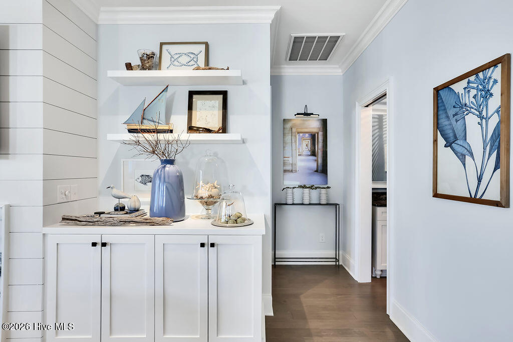 100553460 | Photo 25