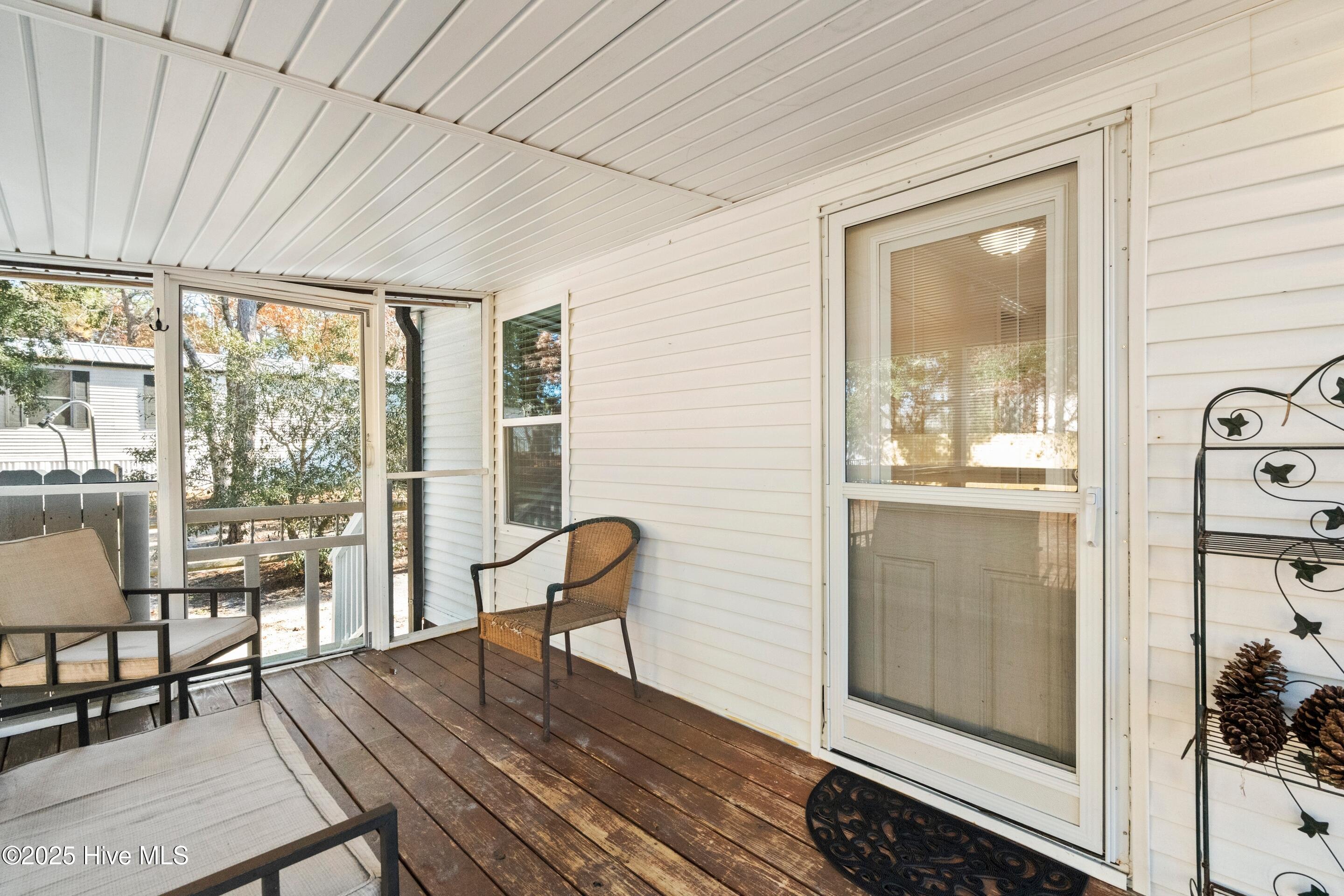 100546420 | Photo 39