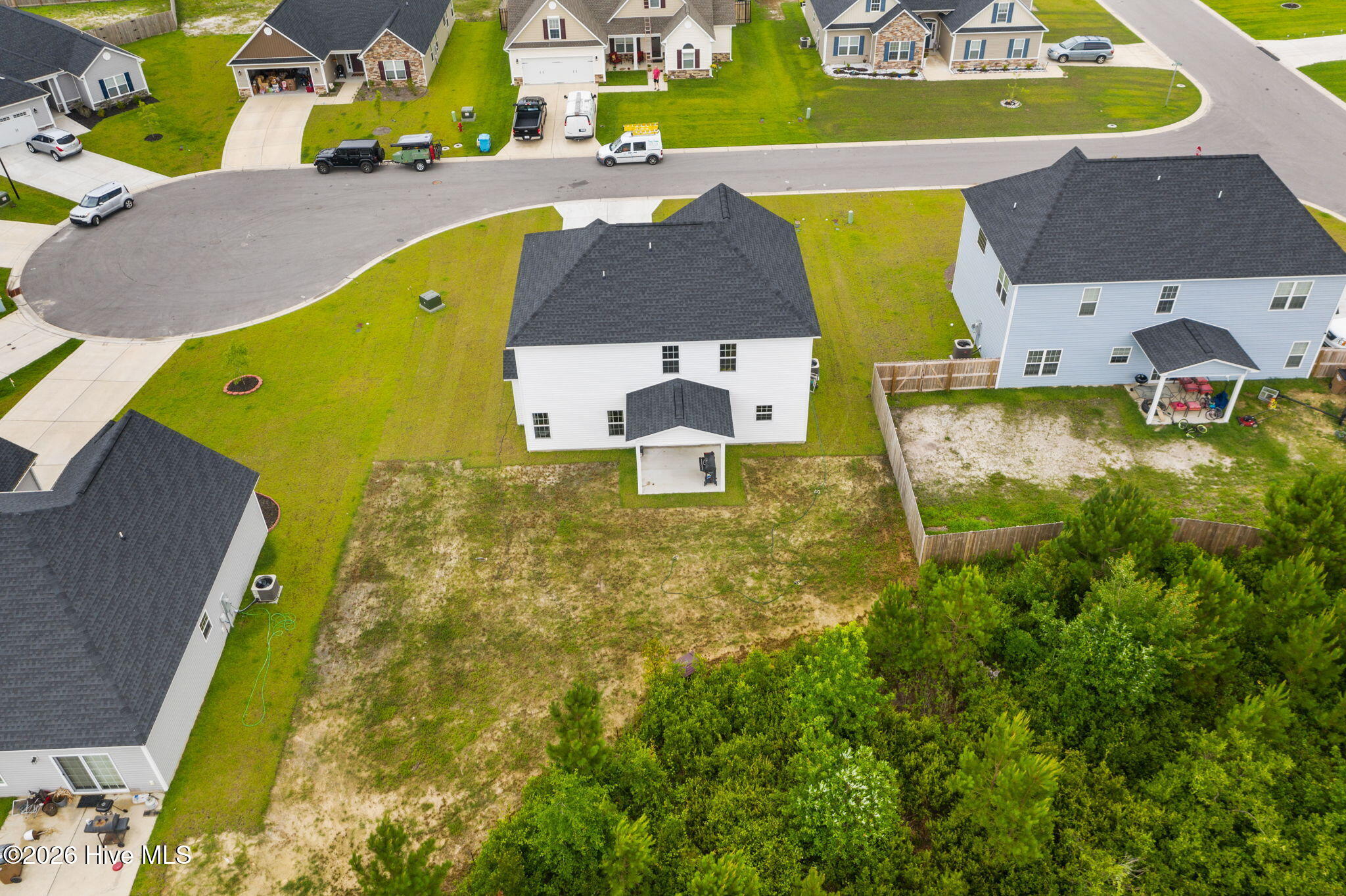 100558760 | Photo 40