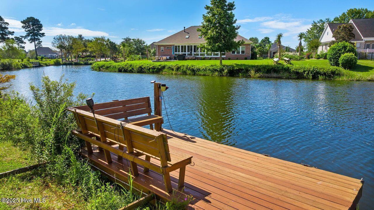 100534476 | Photo 56