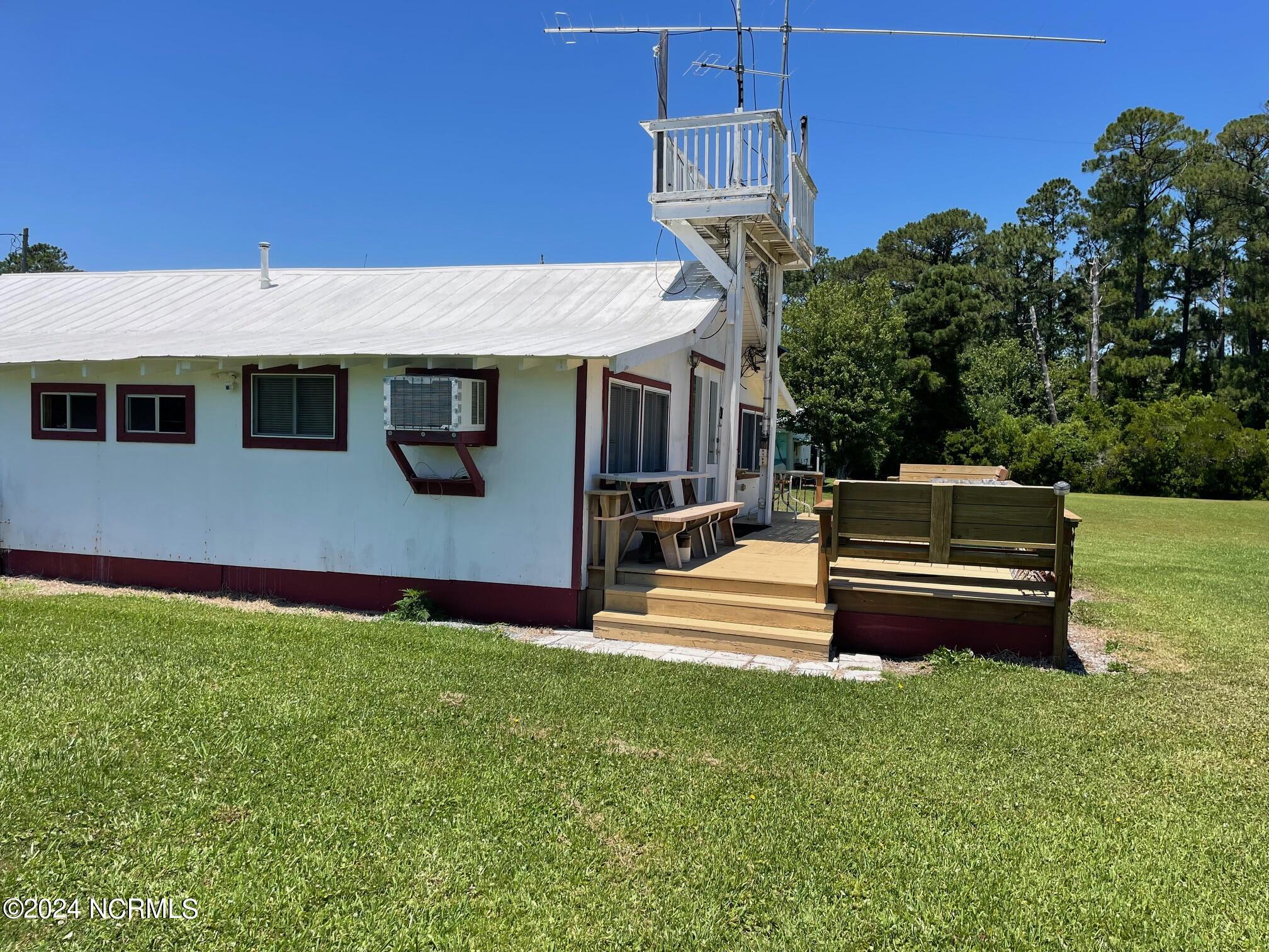 2604 Cedar Island Road,Cedar Island