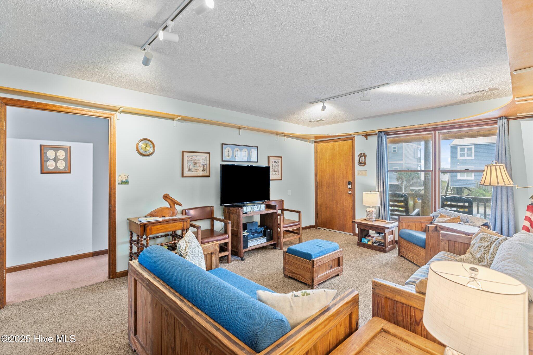 100513901 | Photo 17