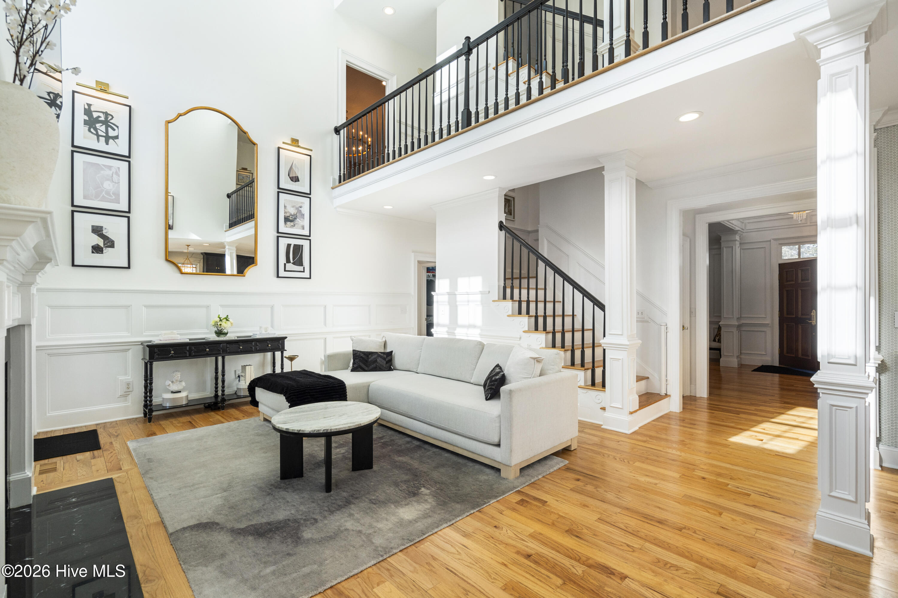 100552221 | Photo 36