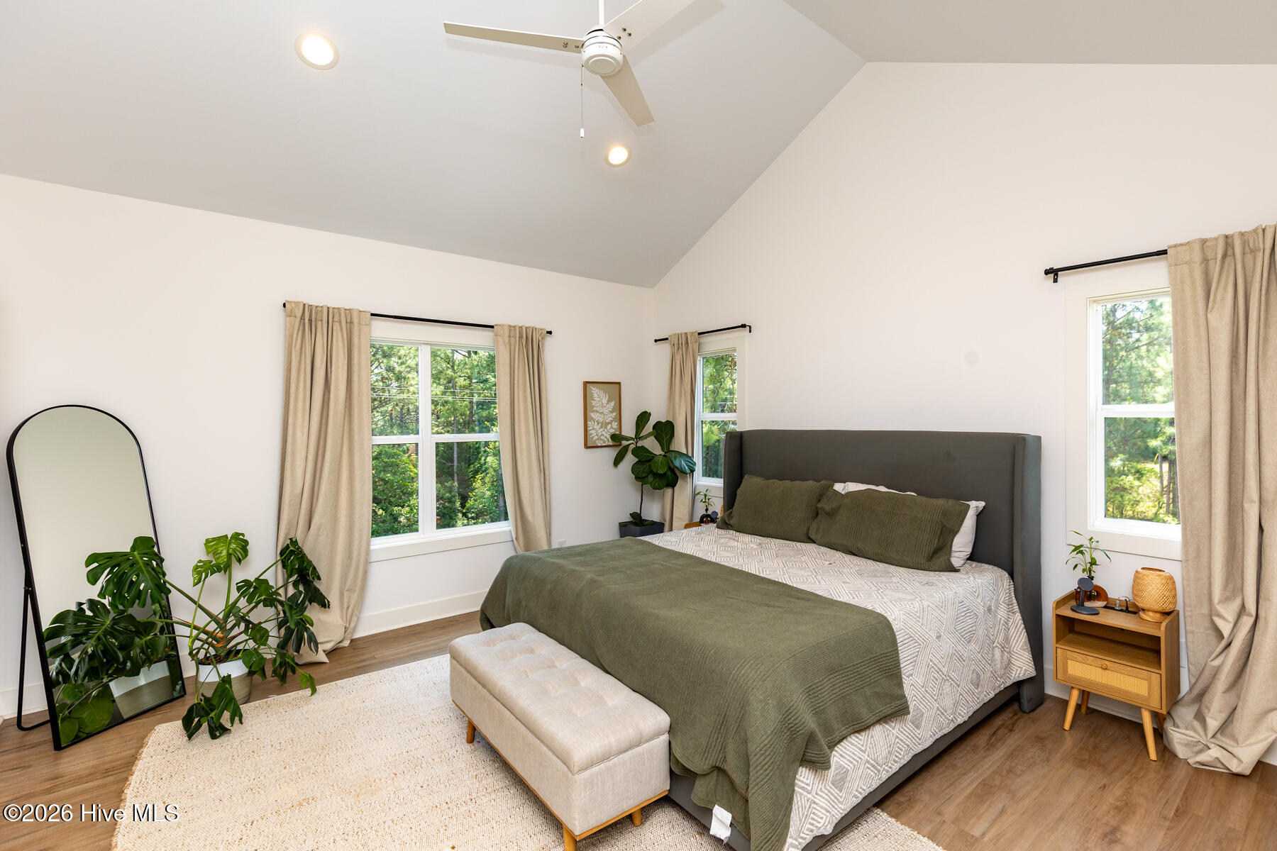 primary bed1