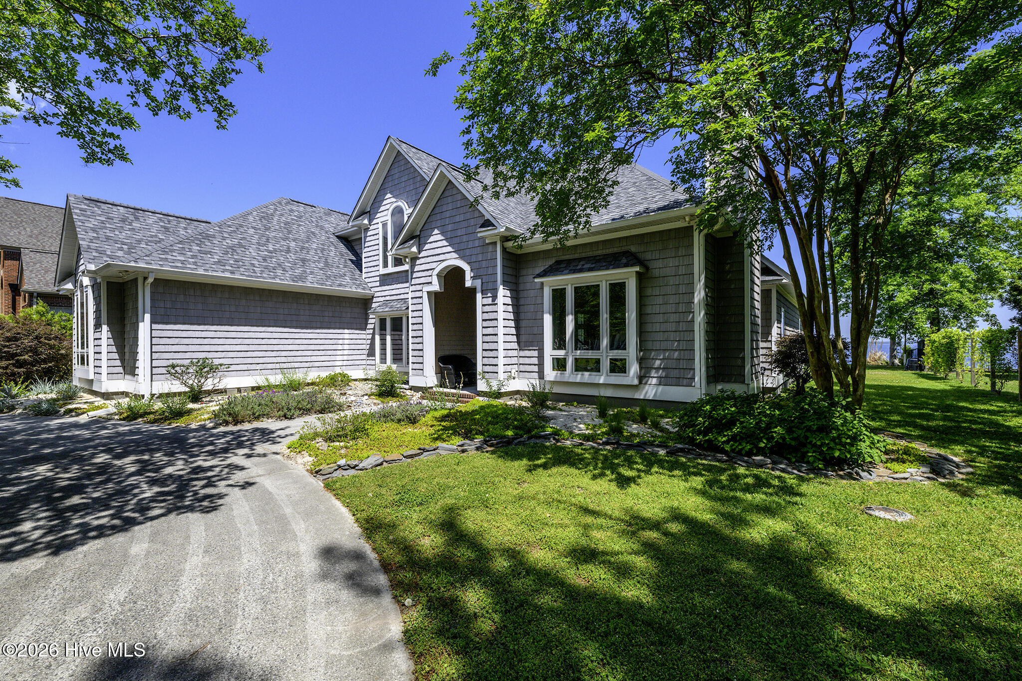 Circular Driveway for Additional Parking