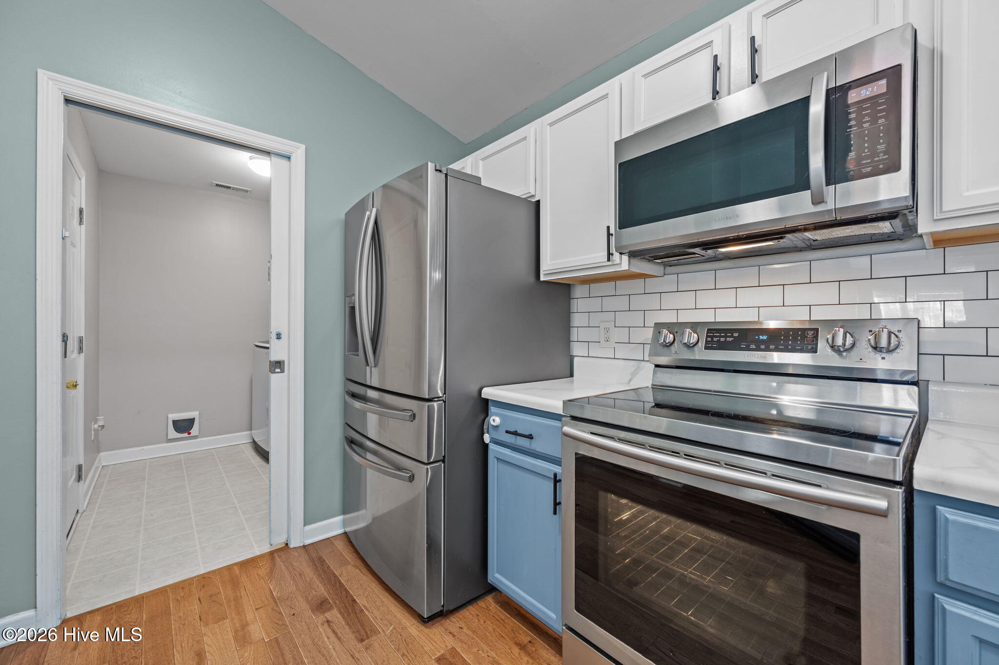 100553534 | Photo 14