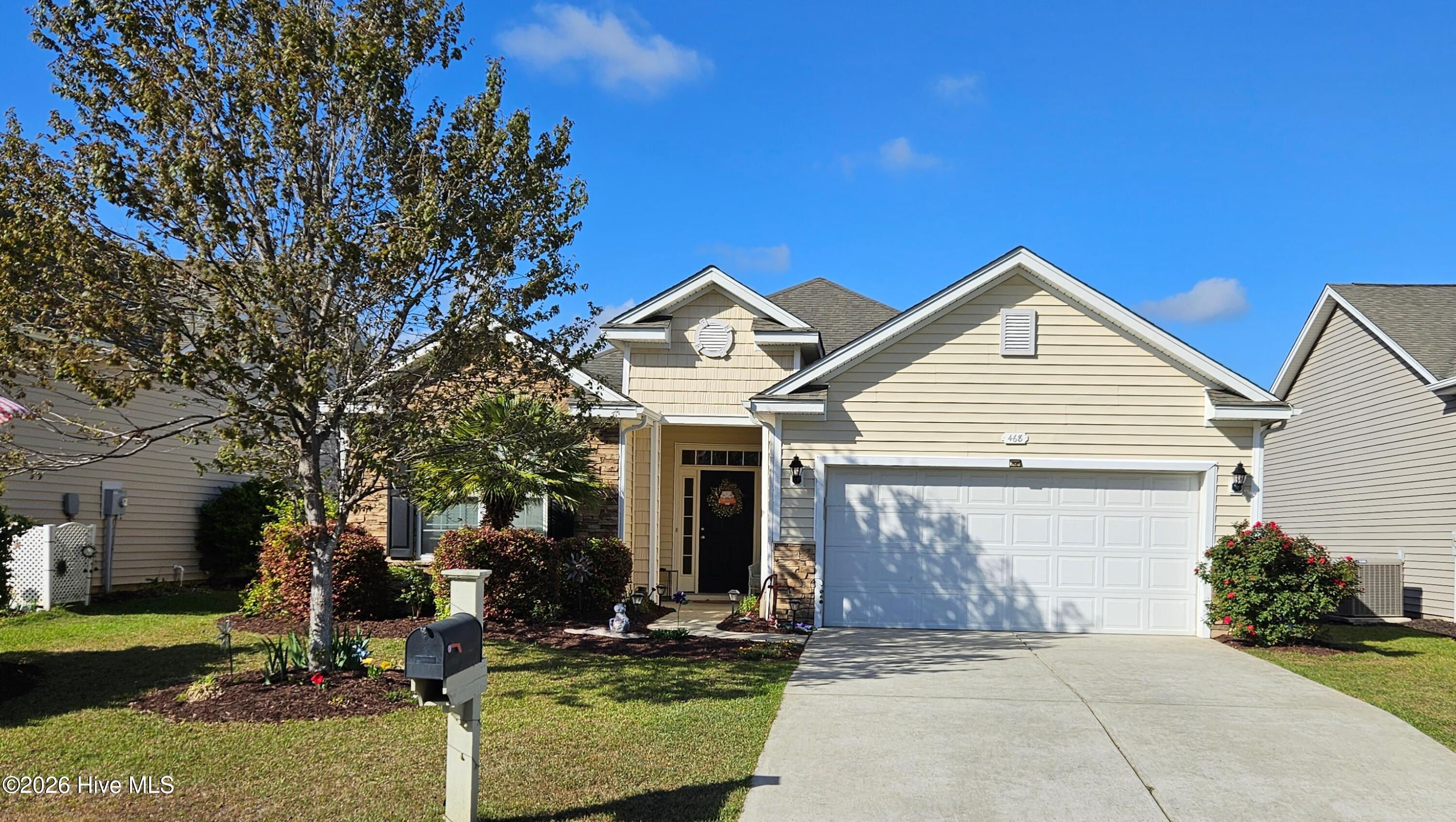 100565741 | Photo 36