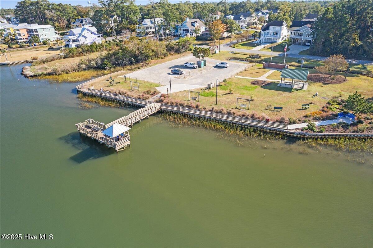 100531287 | Photo 61