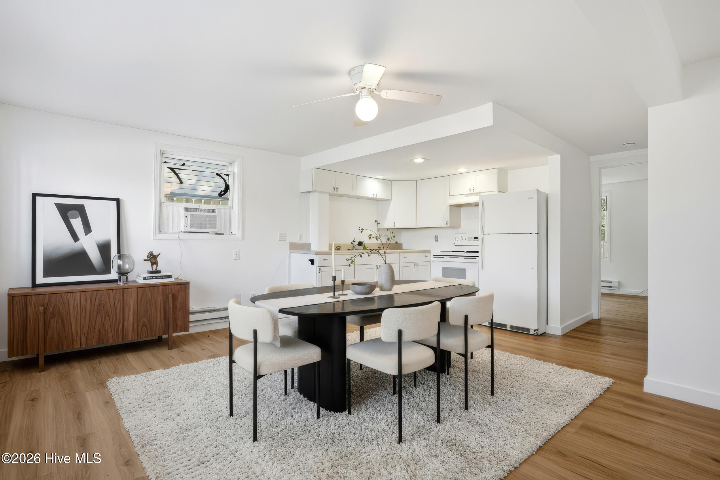 100552223 | Photo 17