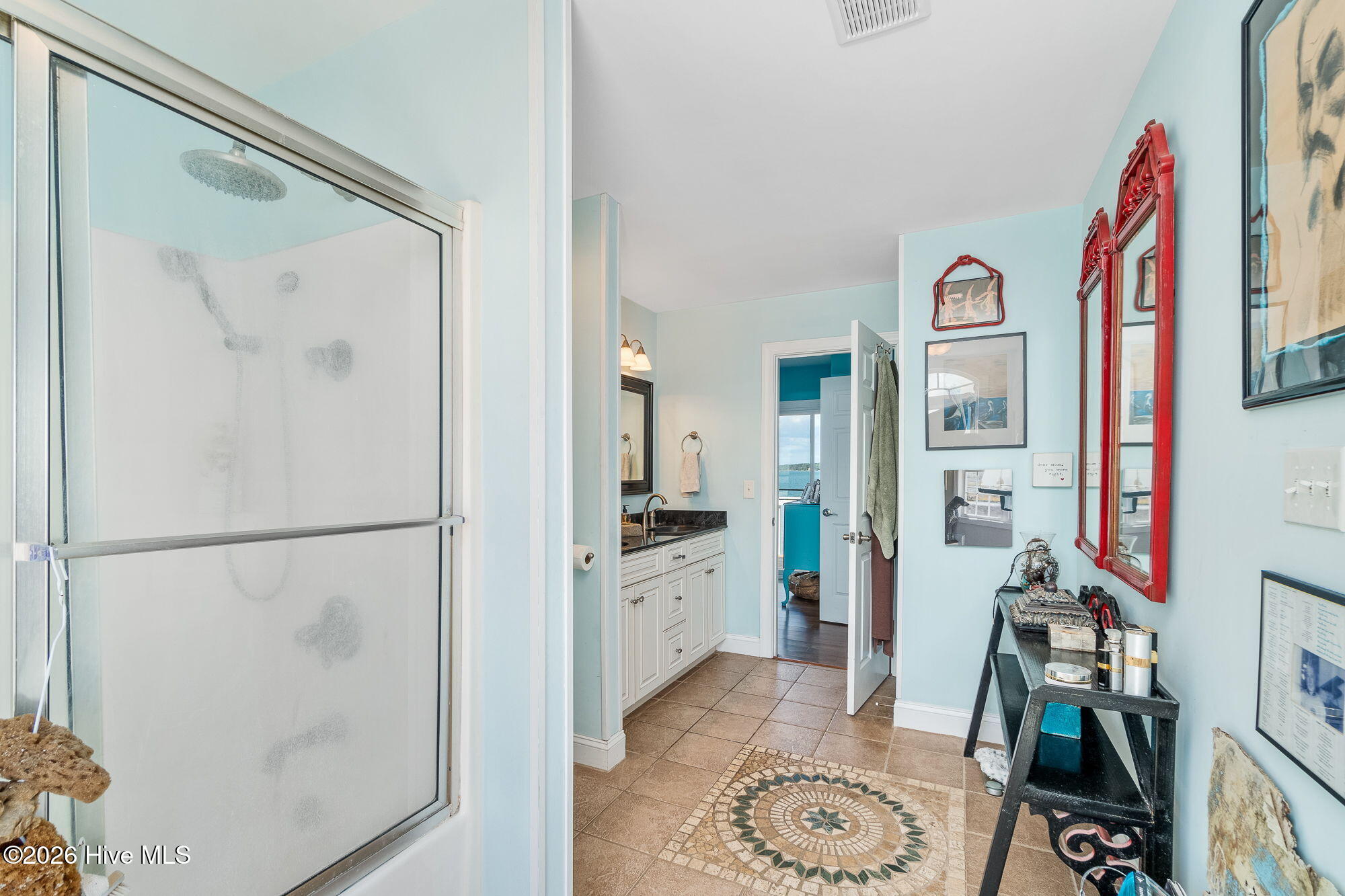 108 Swing Easy Lane, Harkers Island, NC, 28531