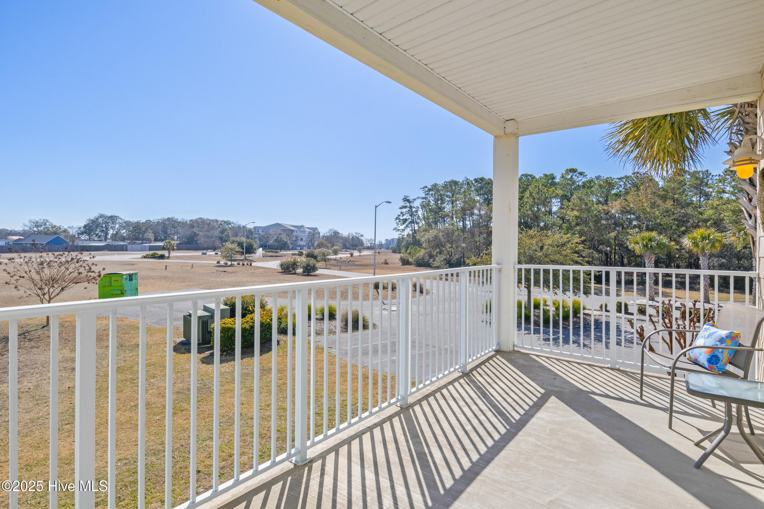 100488487 | Photo 36