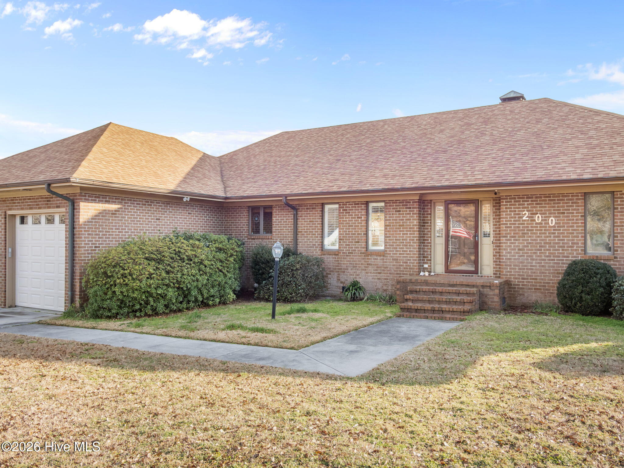 200 Pelican Drive, Newport, NC, 28570