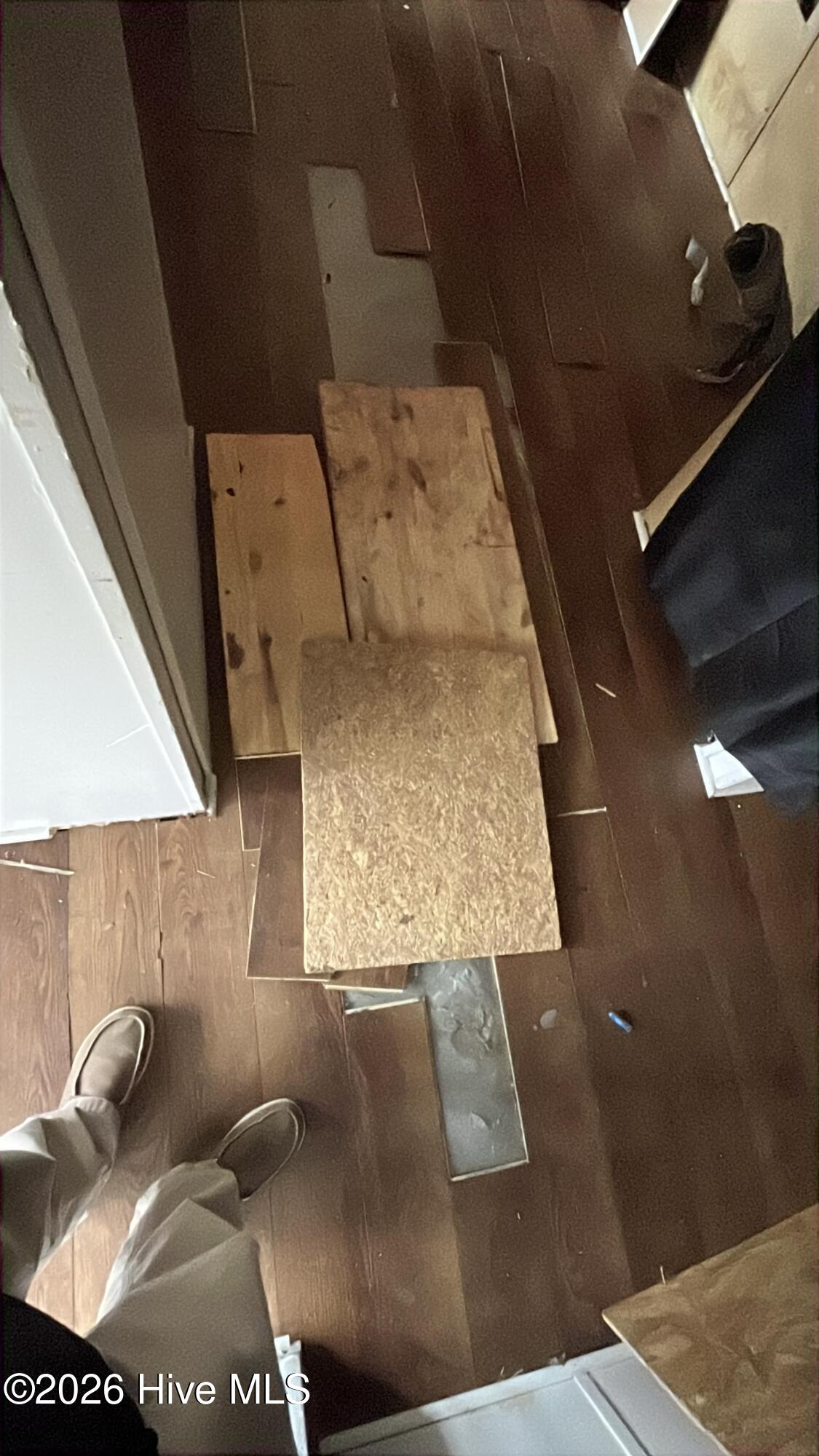 100568963 | Photo 27