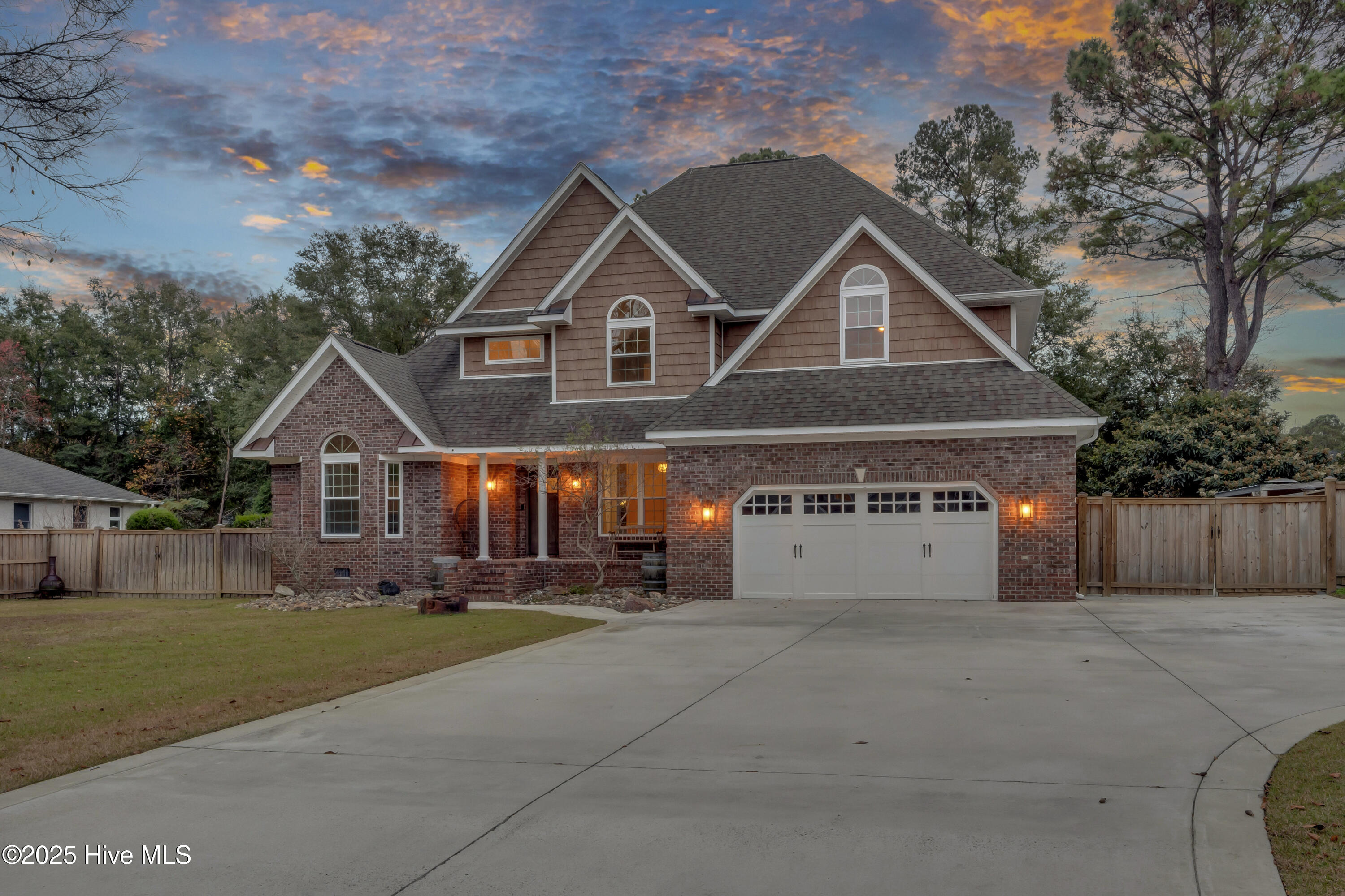 100543498 | Photo 55