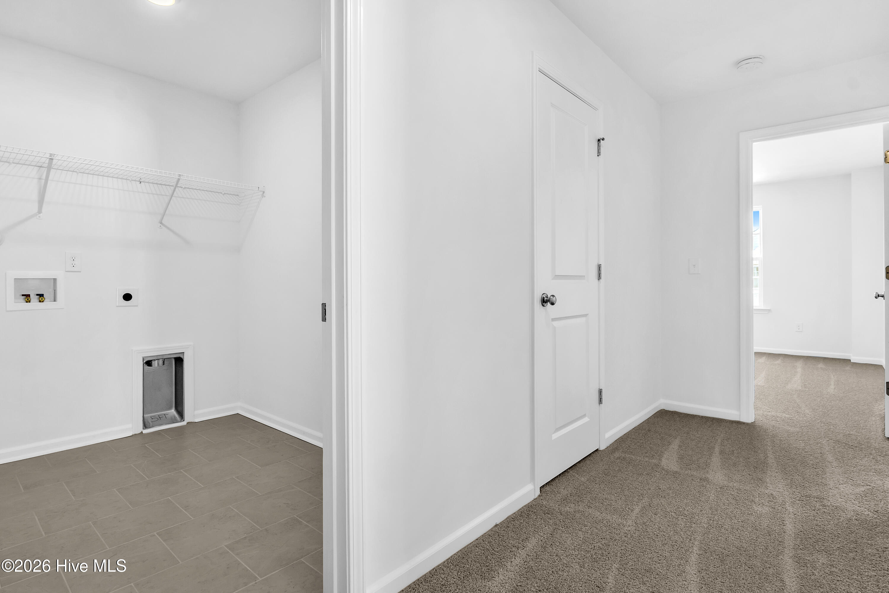 100563590 | Photo 34