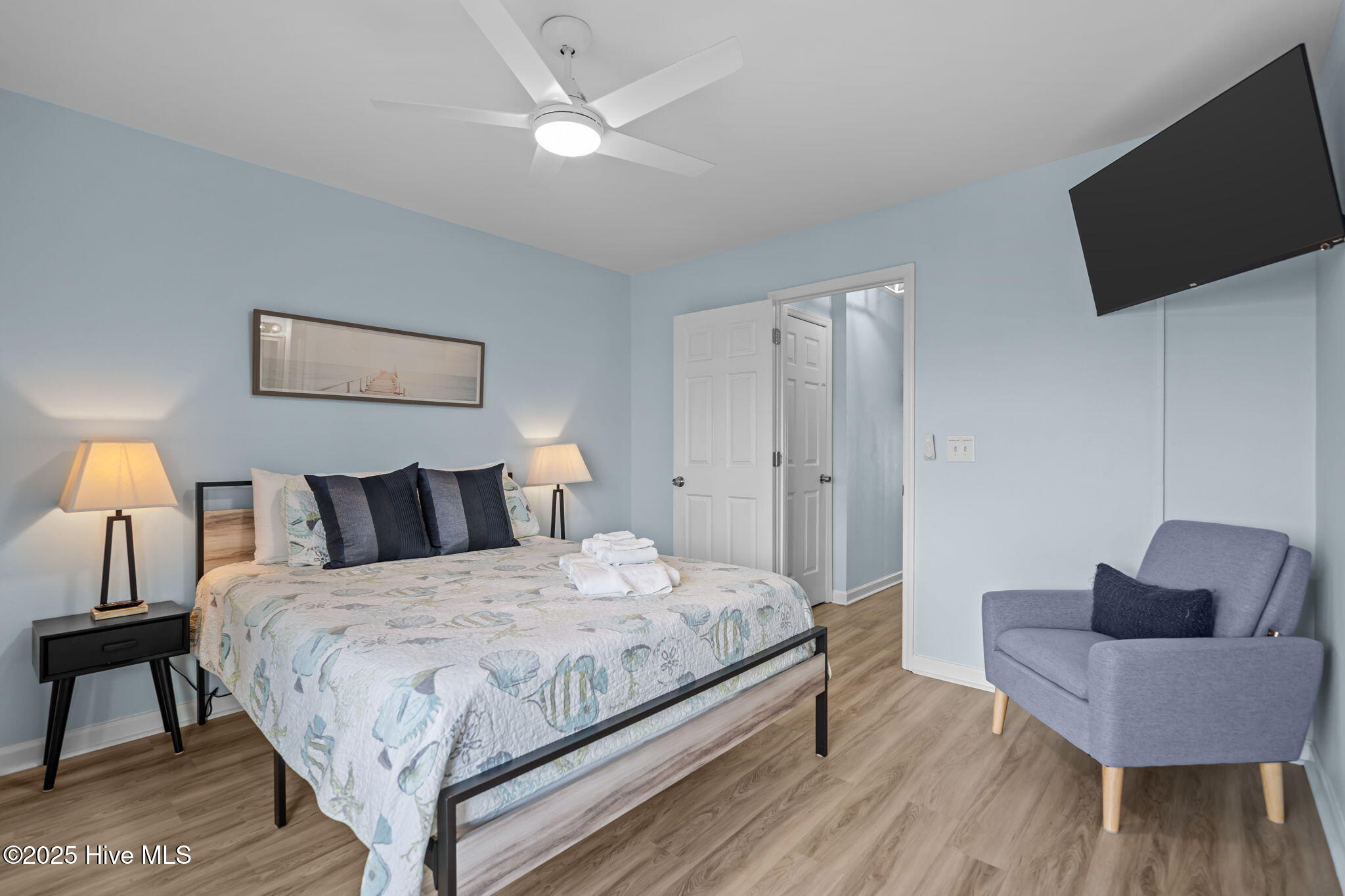 100528366 | Photo 37