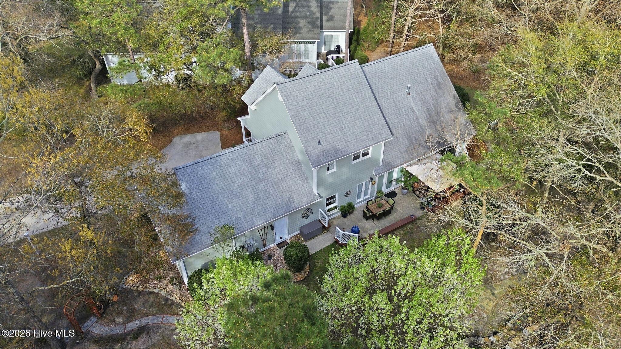 100562412 | Photo 80