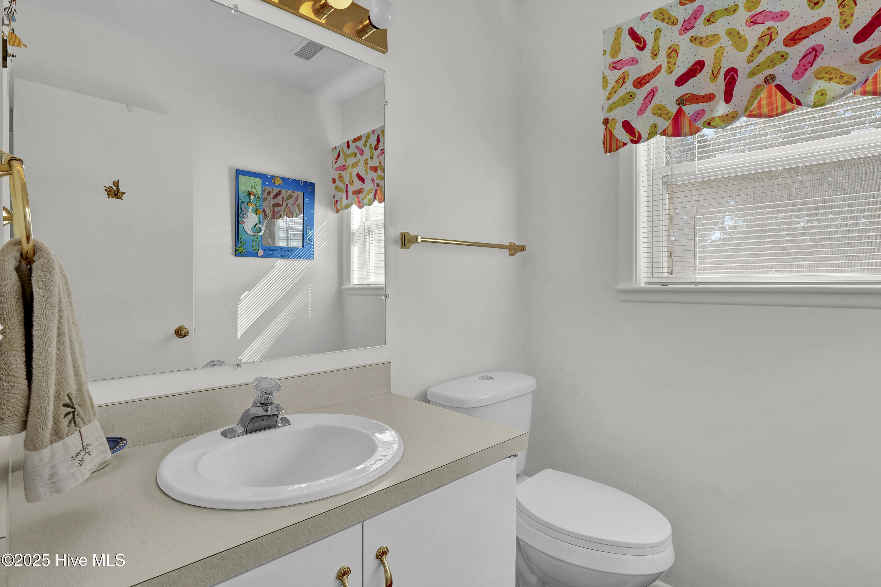 111 Cutlass Drive, Surf City, NC, 28445