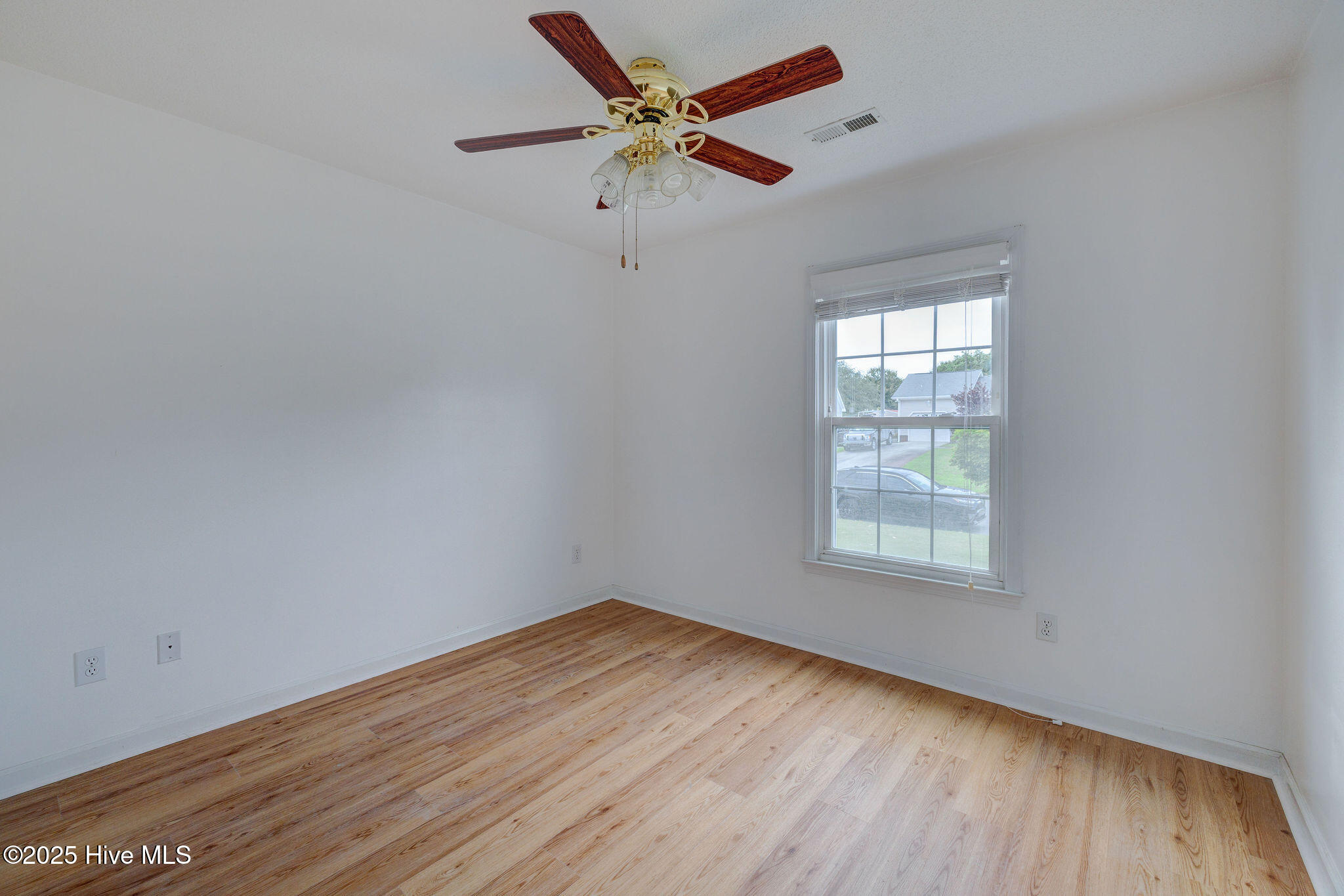 508 N Green Meadows Drive, Wilmington, NC 28405 – photo 19: 508NGreenMeadowsDrive-18