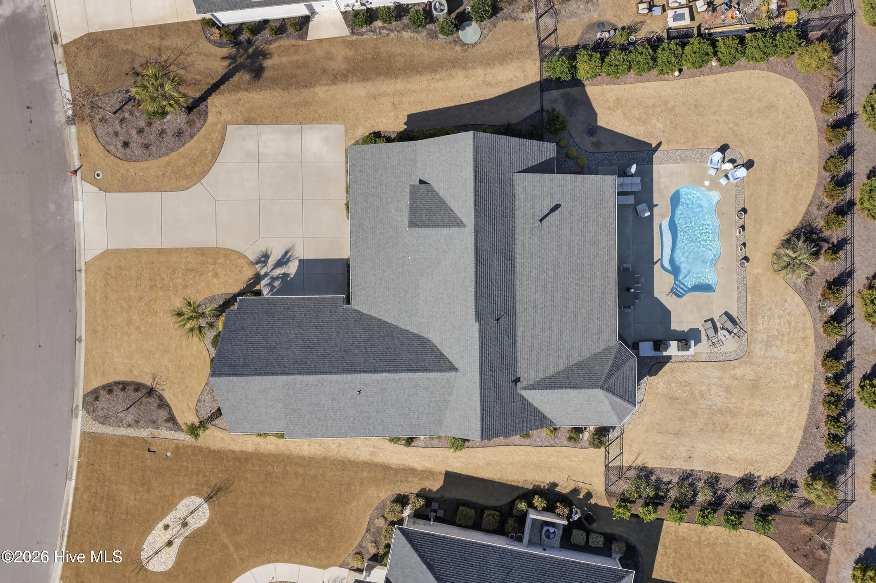 100556543 | Photo 49