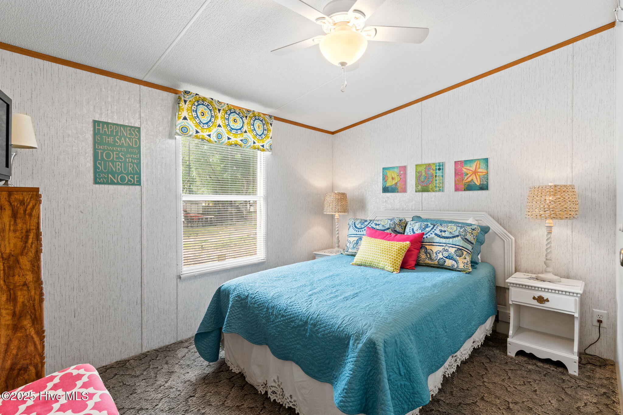 100569446 | Photo 19