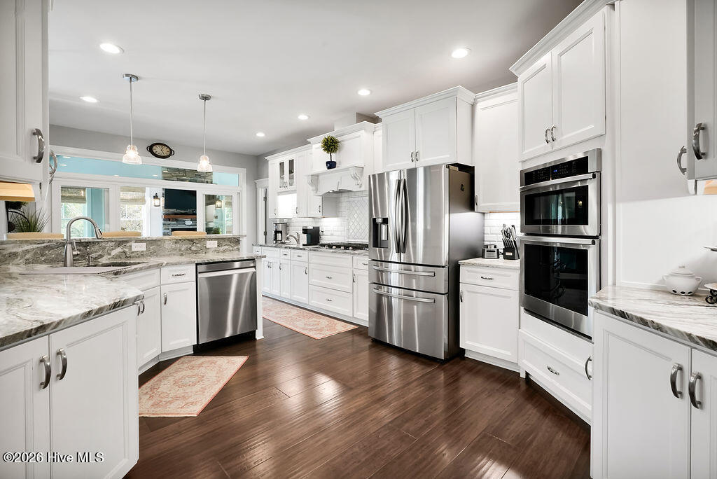 100562480 | Photo 20